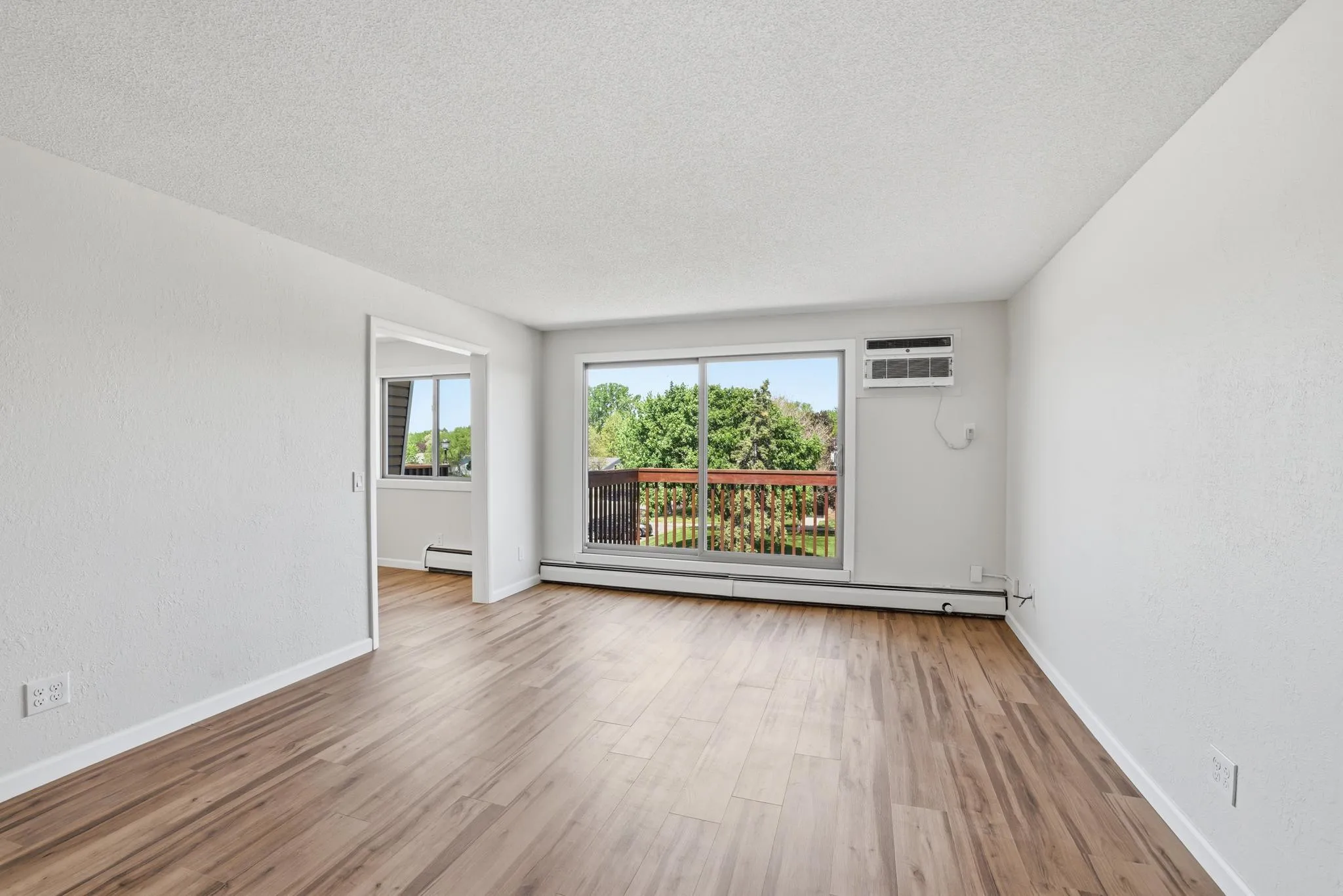 Photo 2 of 14630 Garrett Avenue Unit 611