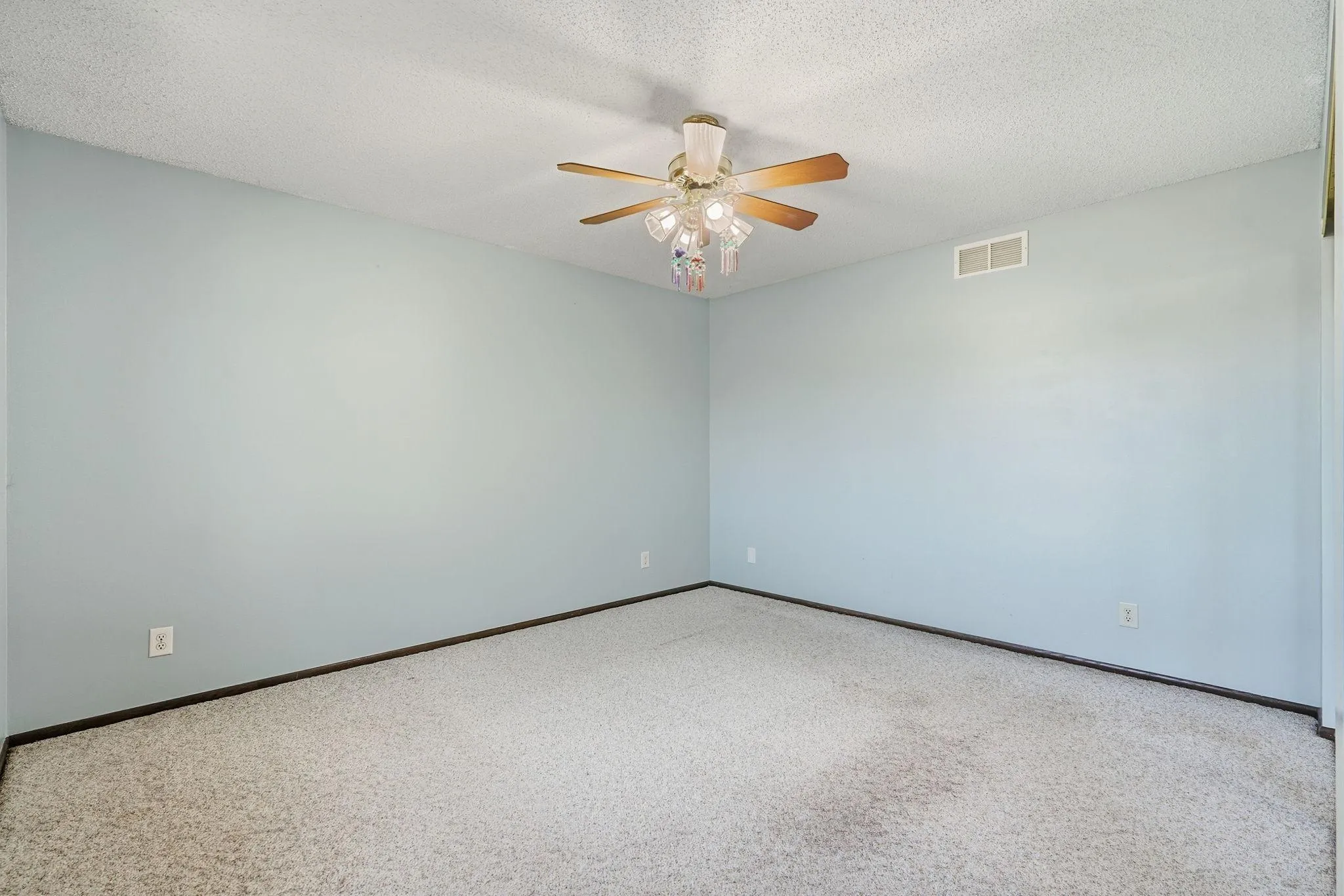 Photo 19 of 3531 Cloman Way