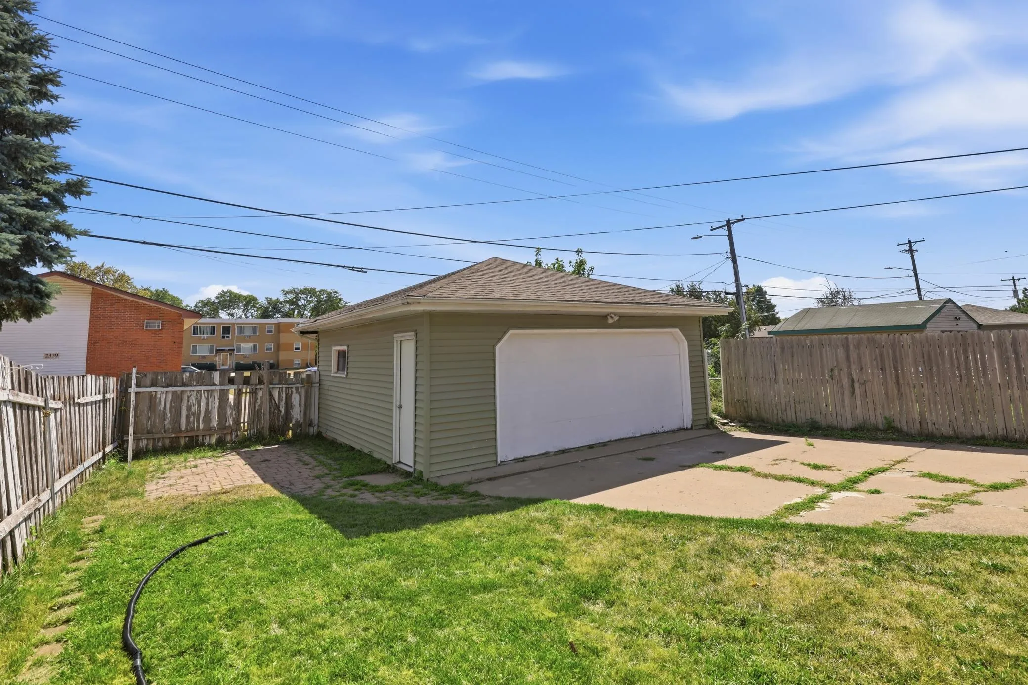 Photo 8 of 2336 12th E Avenue