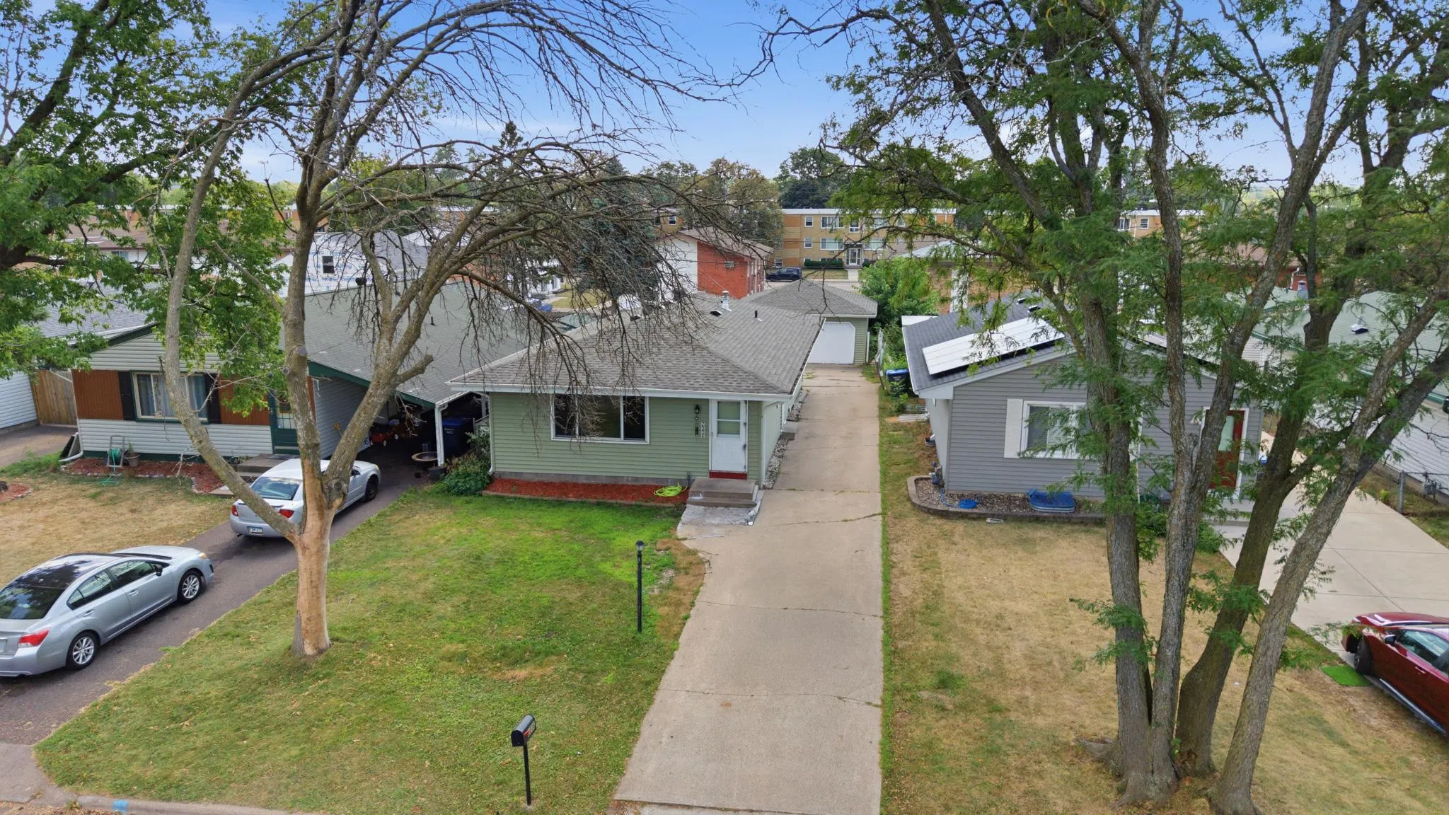 Photo 2 of 2336 12th E Avenue