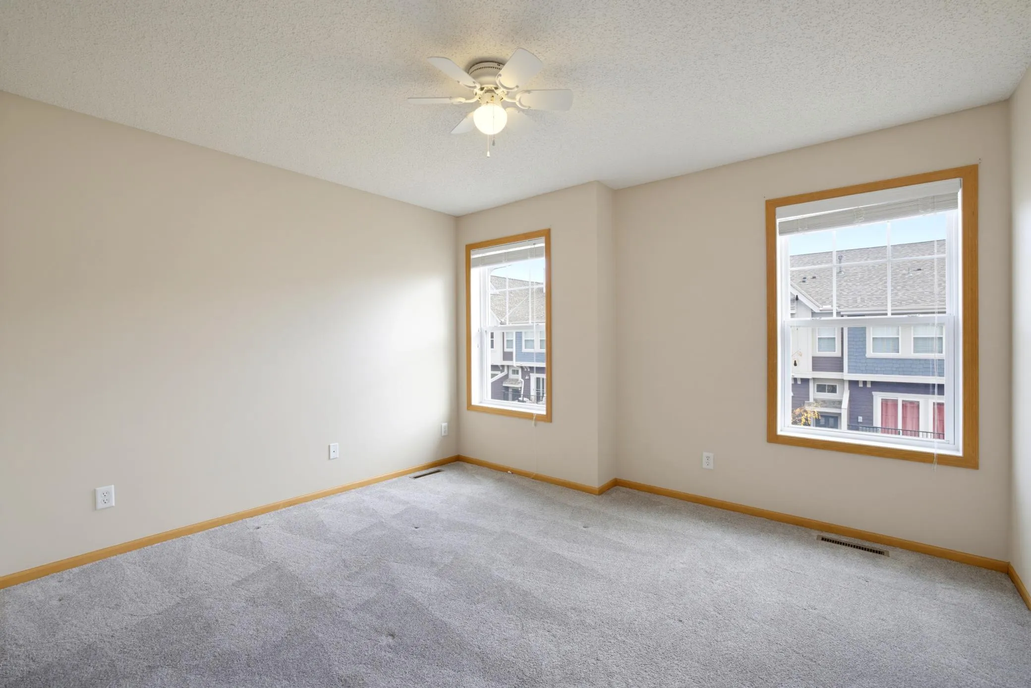 Photo 19 of 15529 Eagle Shore Drive Unit 804