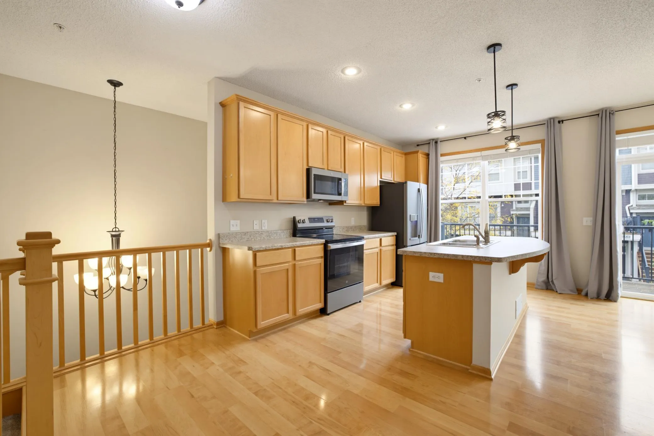 Photo 8 of 15529 Eagle Shore Drive Unit 804