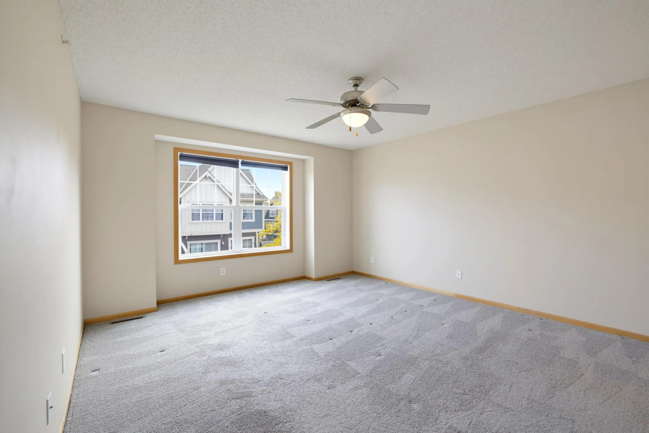 Photo 13 of 15529 Eagle Shore Drive Unit 804