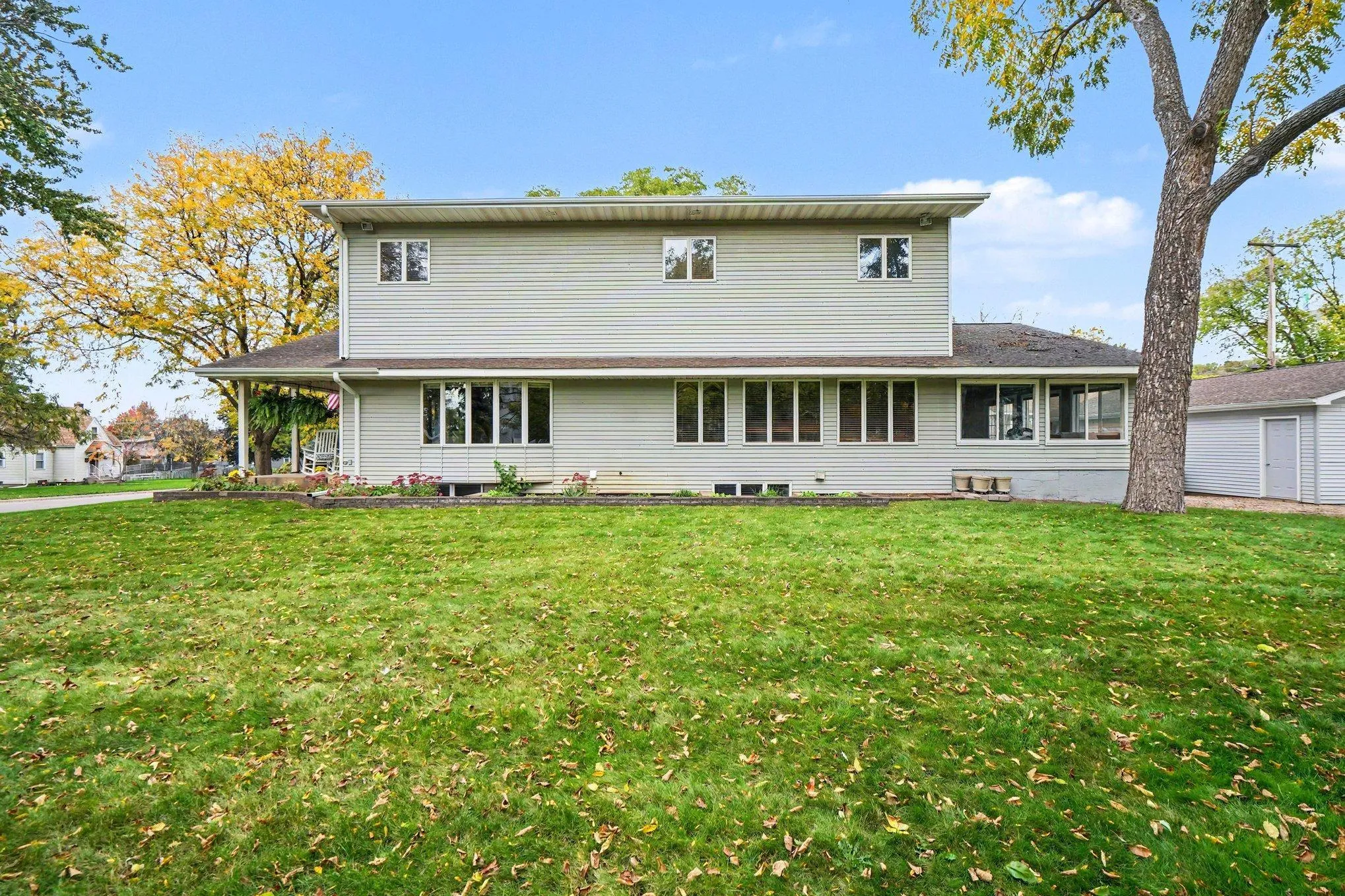 Photo 44 of 630 Summit Avenue