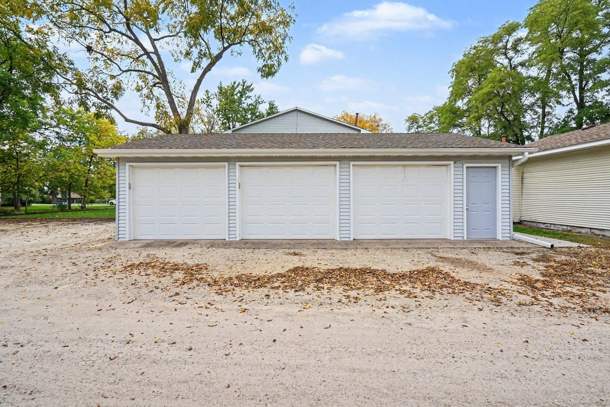 Photo 46 of 630 Summit Avenue