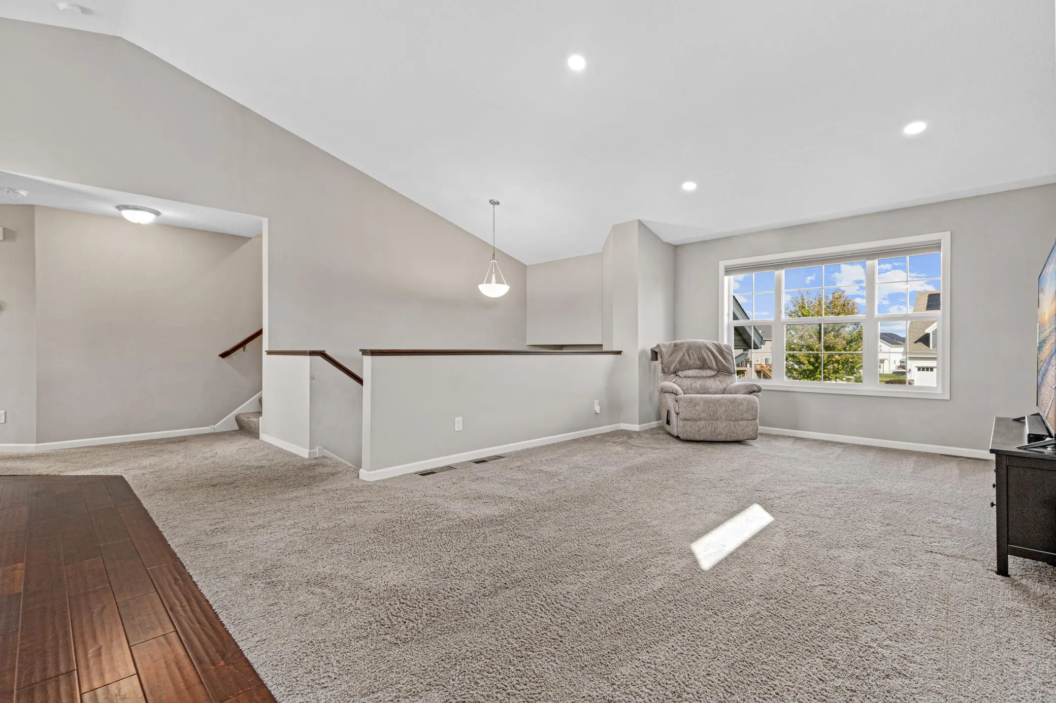 Photo 5 of 6642 96th S Street