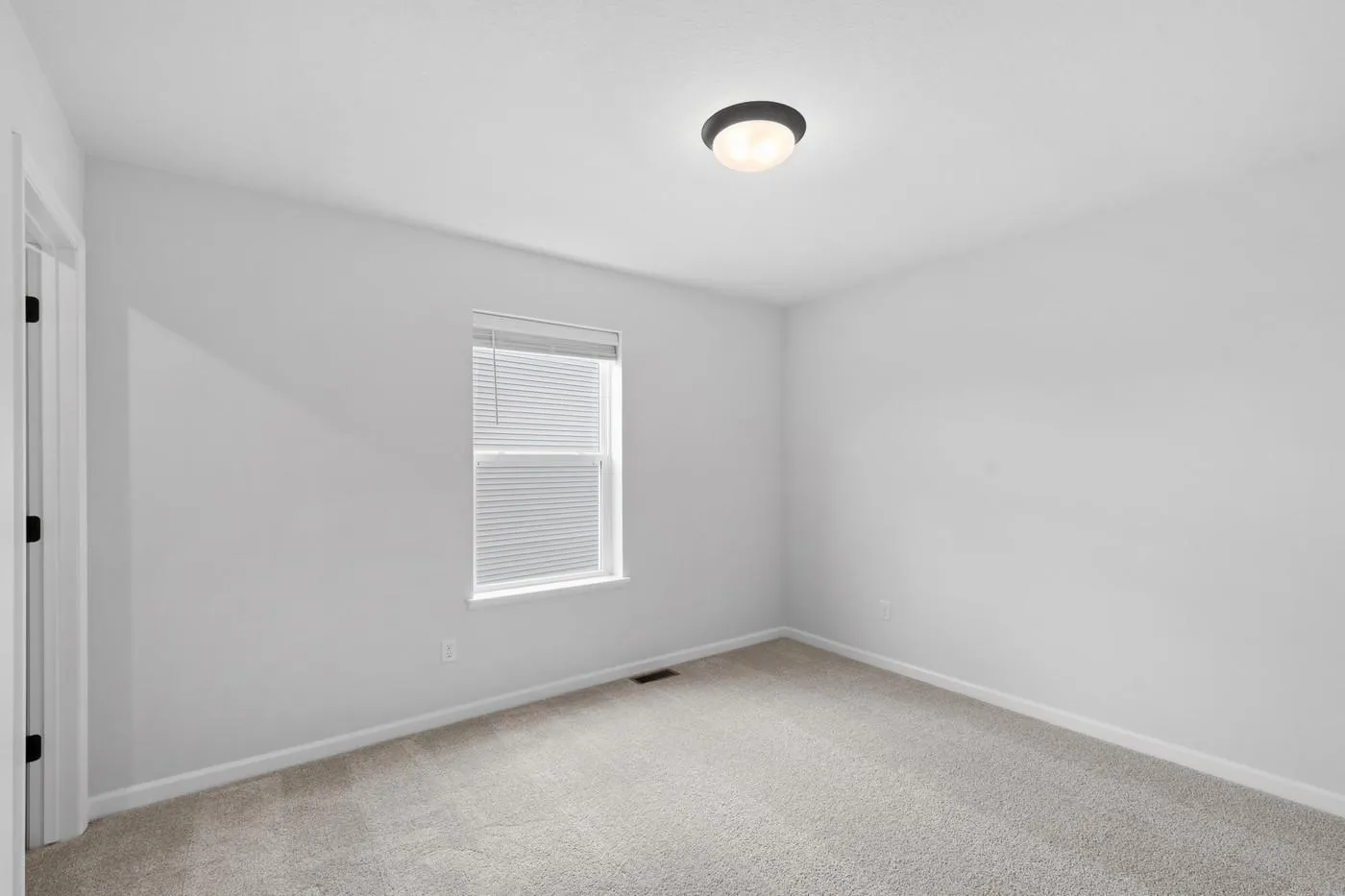 Photo 19 of 11635 Langston Ne Avenue