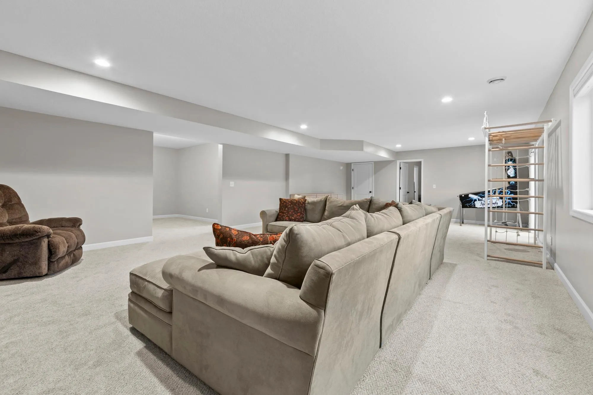 Photo 67 of 7507 159th Street