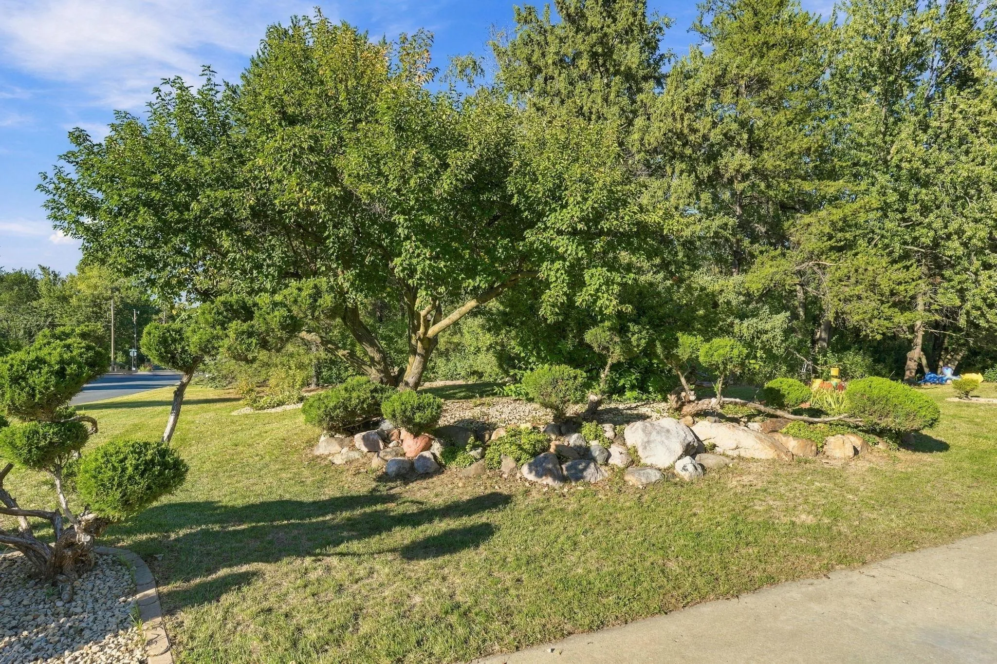 Photo 13 of 975 Jewel N Avenue