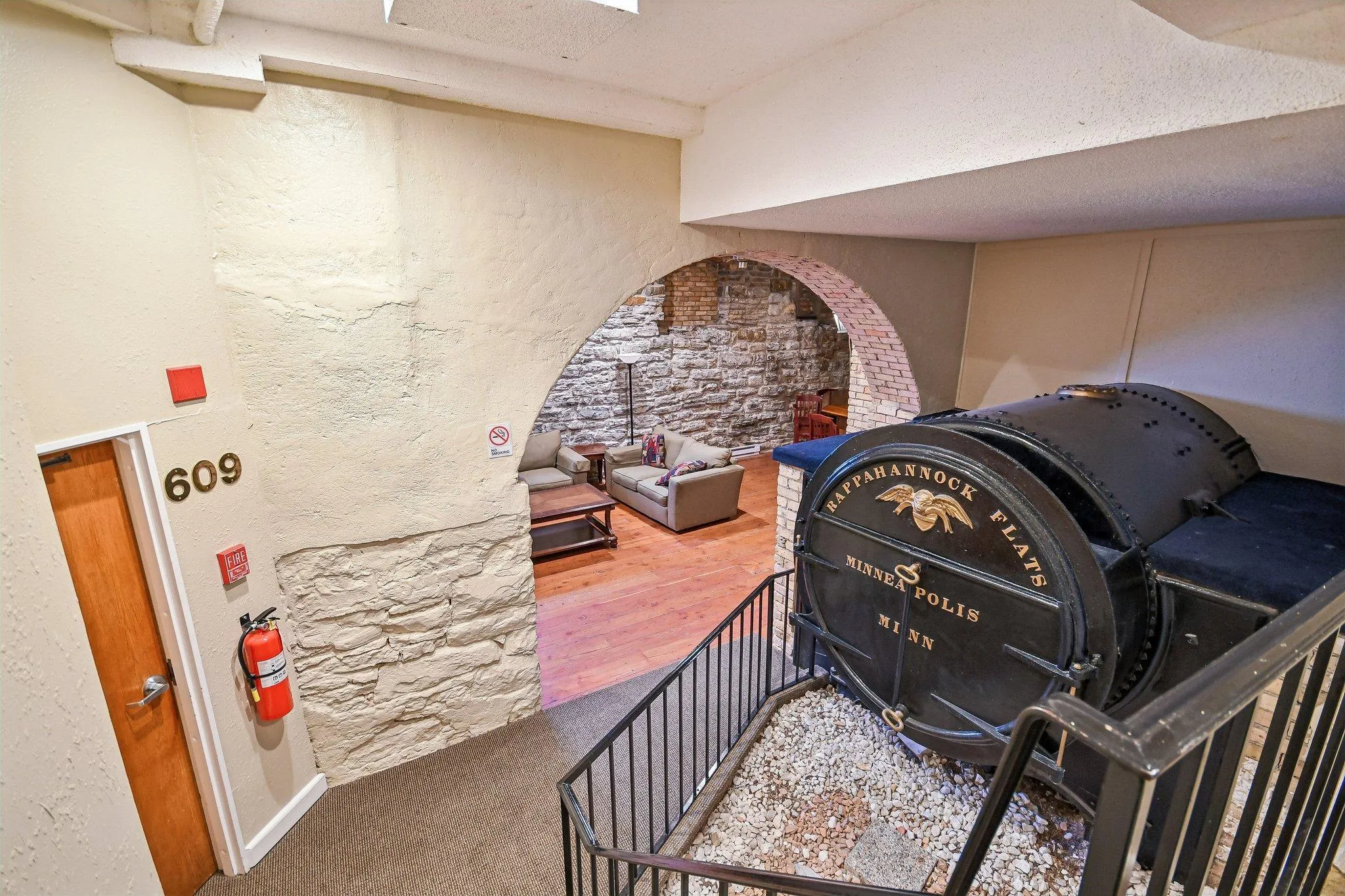 Photo 18 of 605 S 9th Street Unit 6