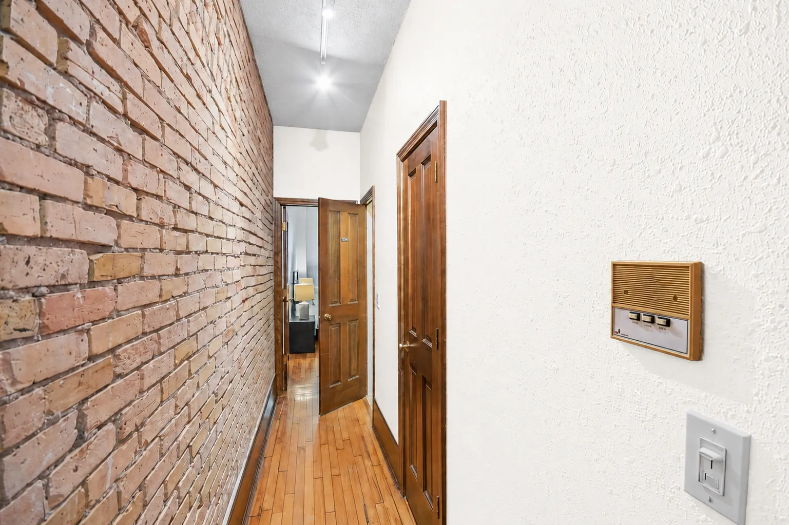 Photo 9 of 605 S 9th Street Unit 6