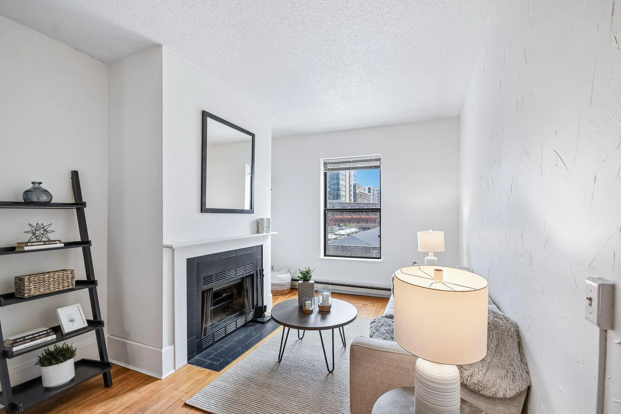 Photo 6 of 605 S 9th Street Unit 6