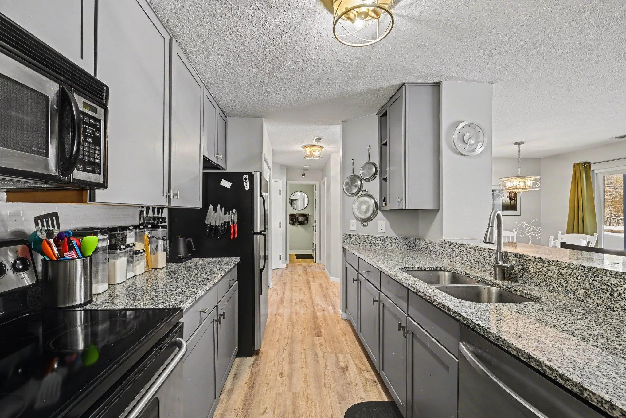 Photo 9 of 6165 Chasewood Parkway Unit 1