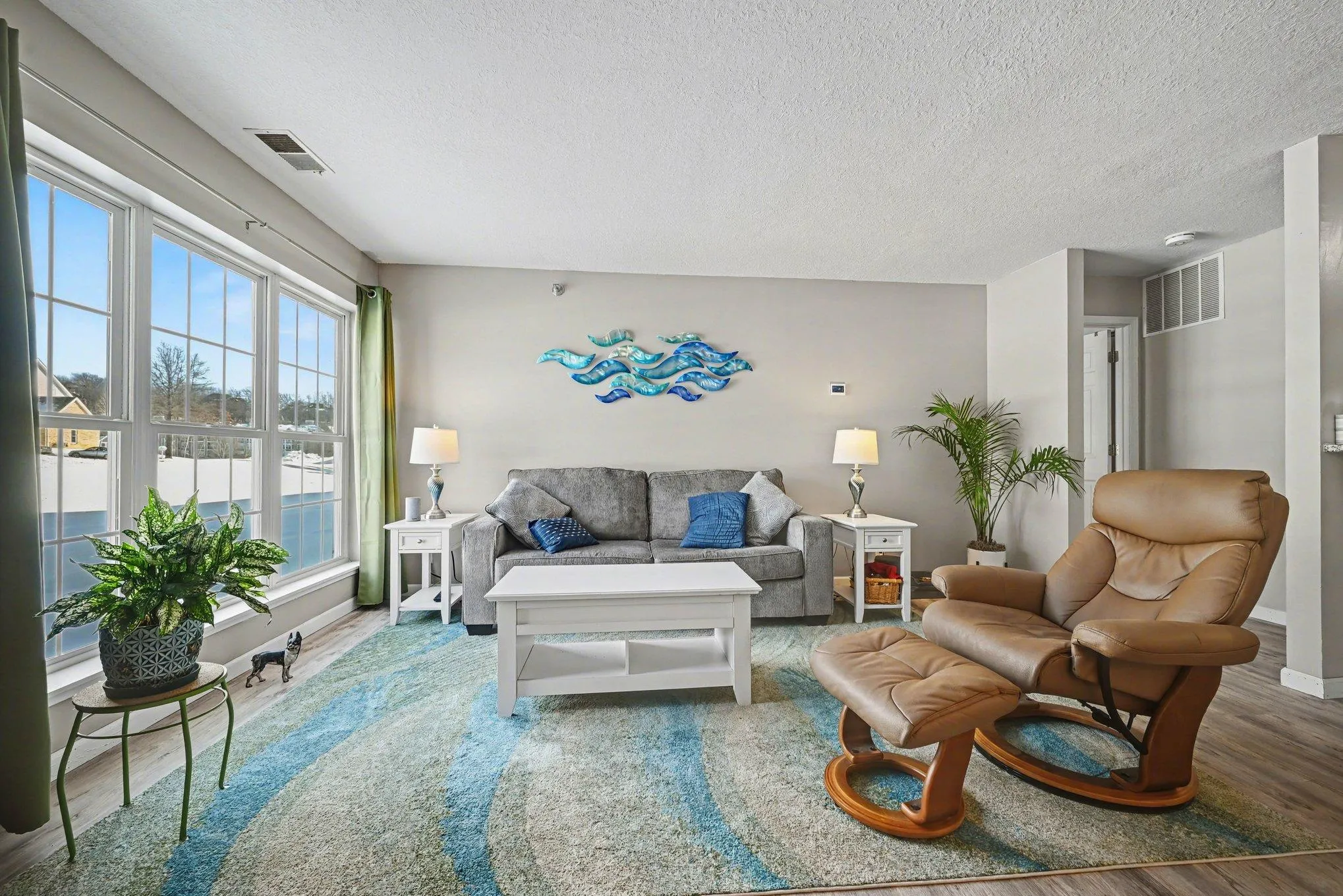 Photo 3 of 6165 Chasewood Parkway Unit 1