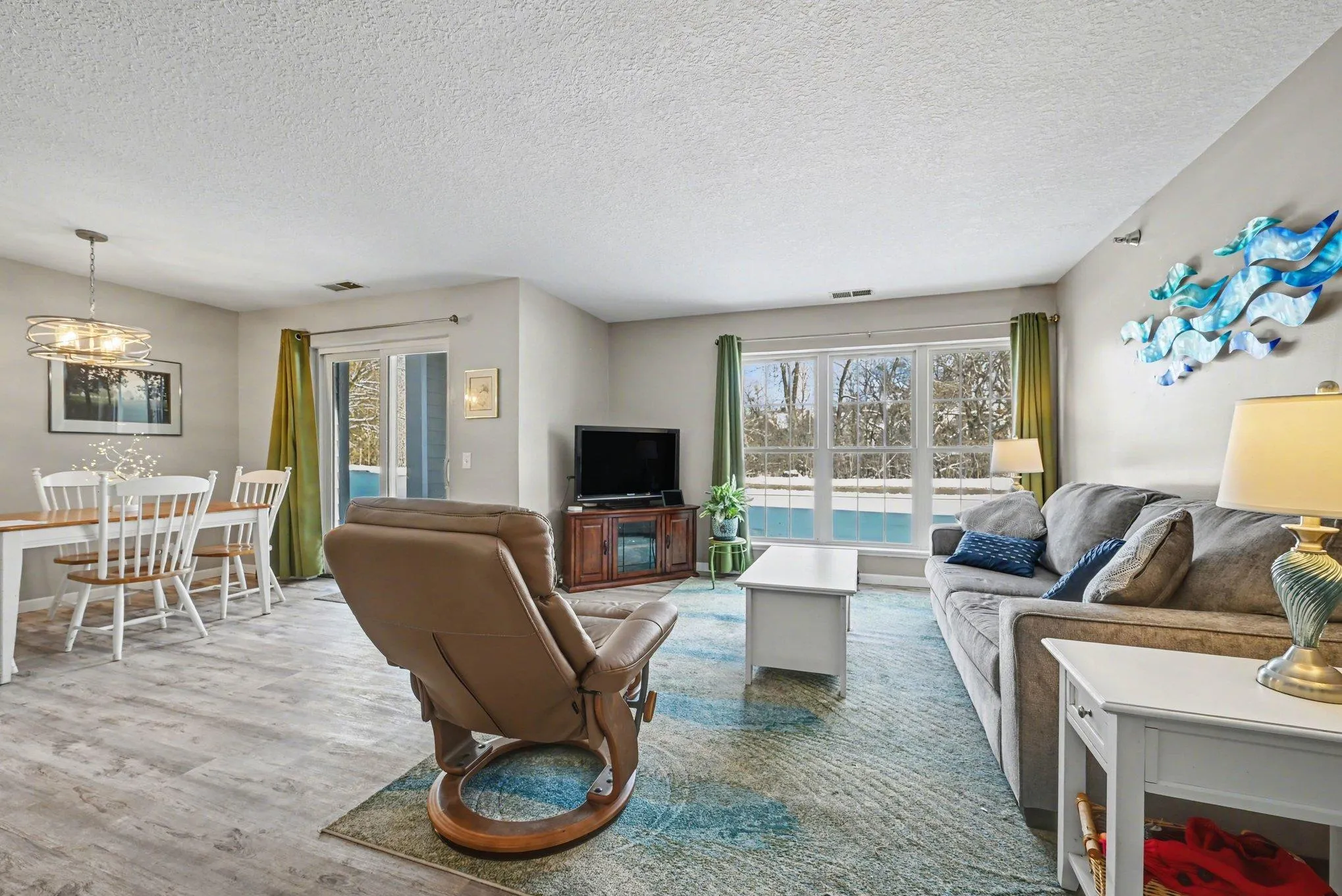 Photo 2 of 6165 Chasewood Parkway Unit 1