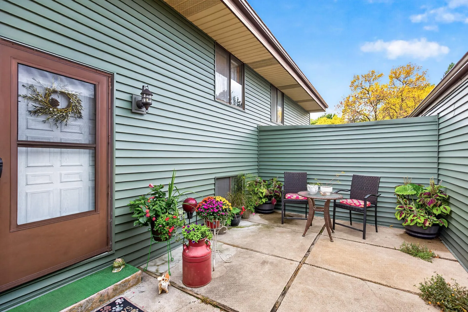 Photo 4 of 1802 Humboldt Avenue