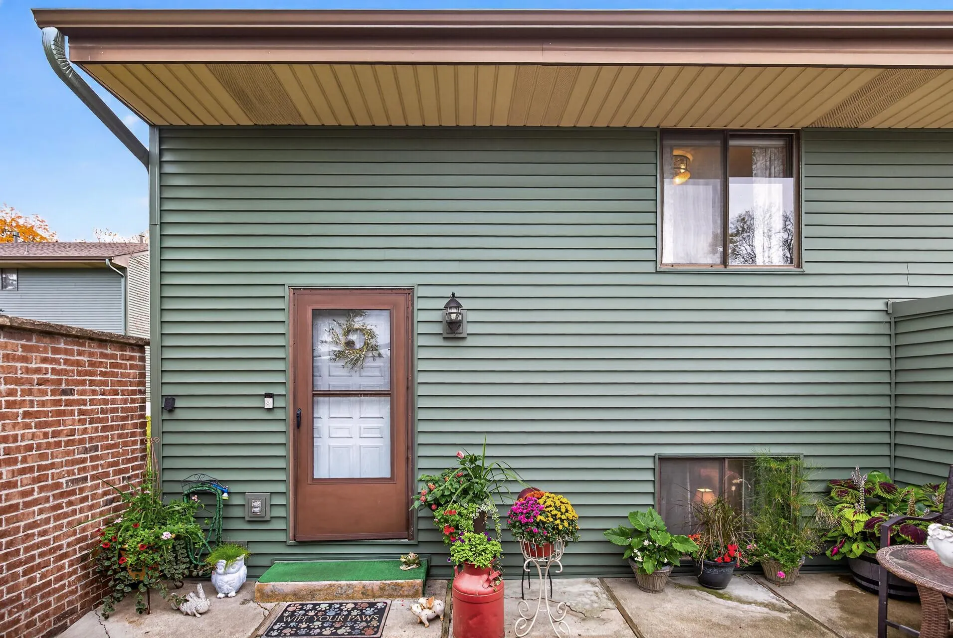Photo 3 of 1802 Humboldt Avenue