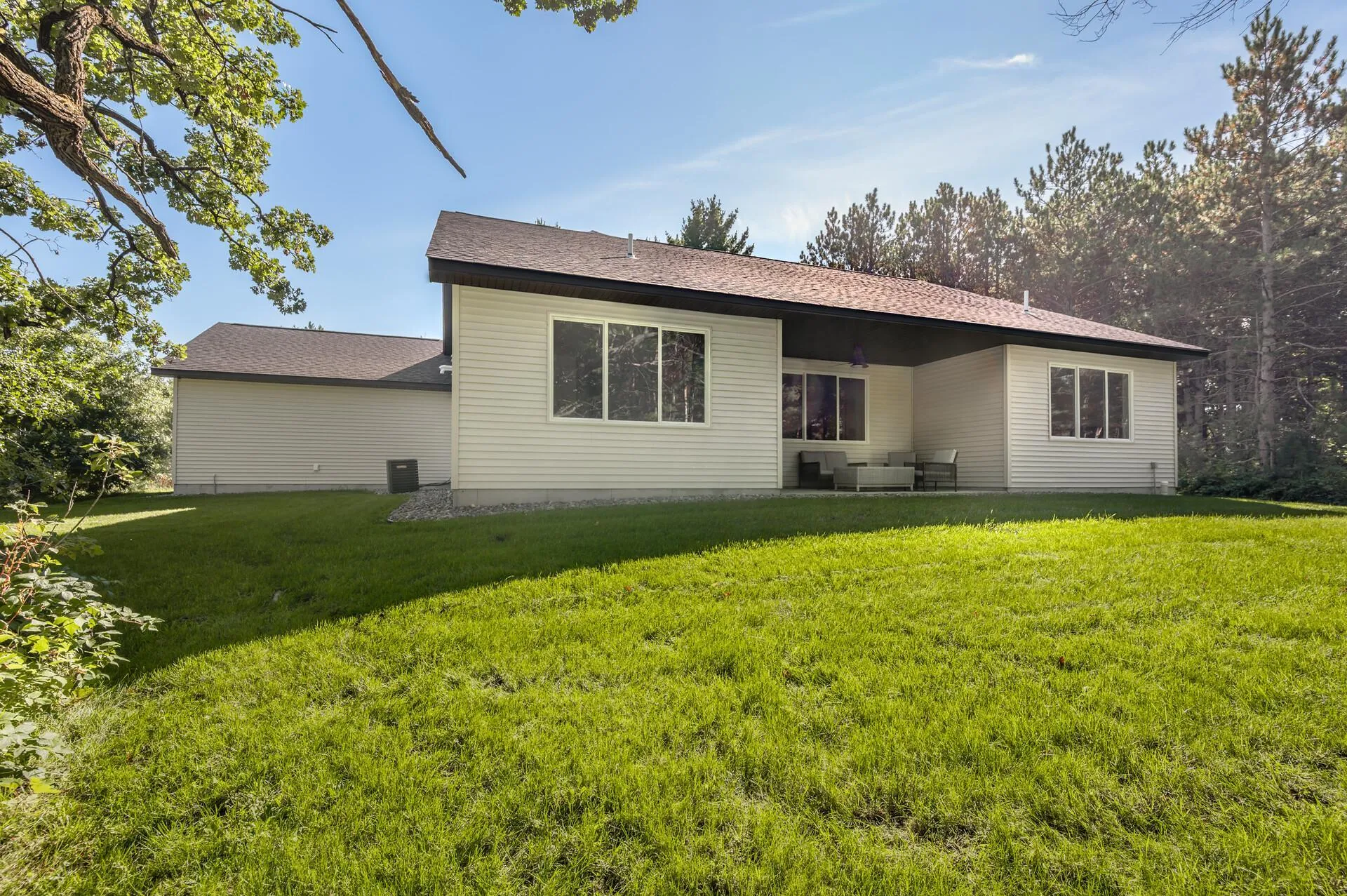 Photo 2 of 17894 262nd Nw Avenue