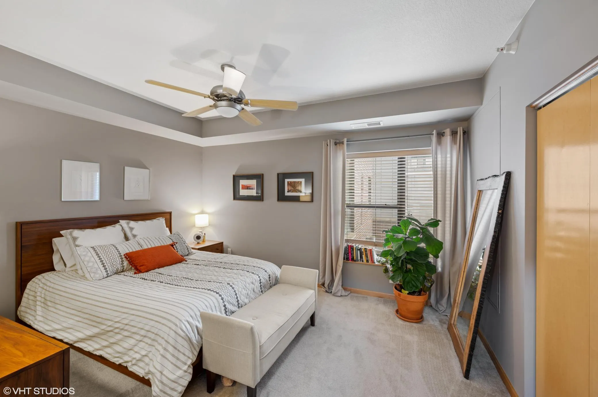 Photo 9 of 7601 Aldrich S Avenue Unit 215