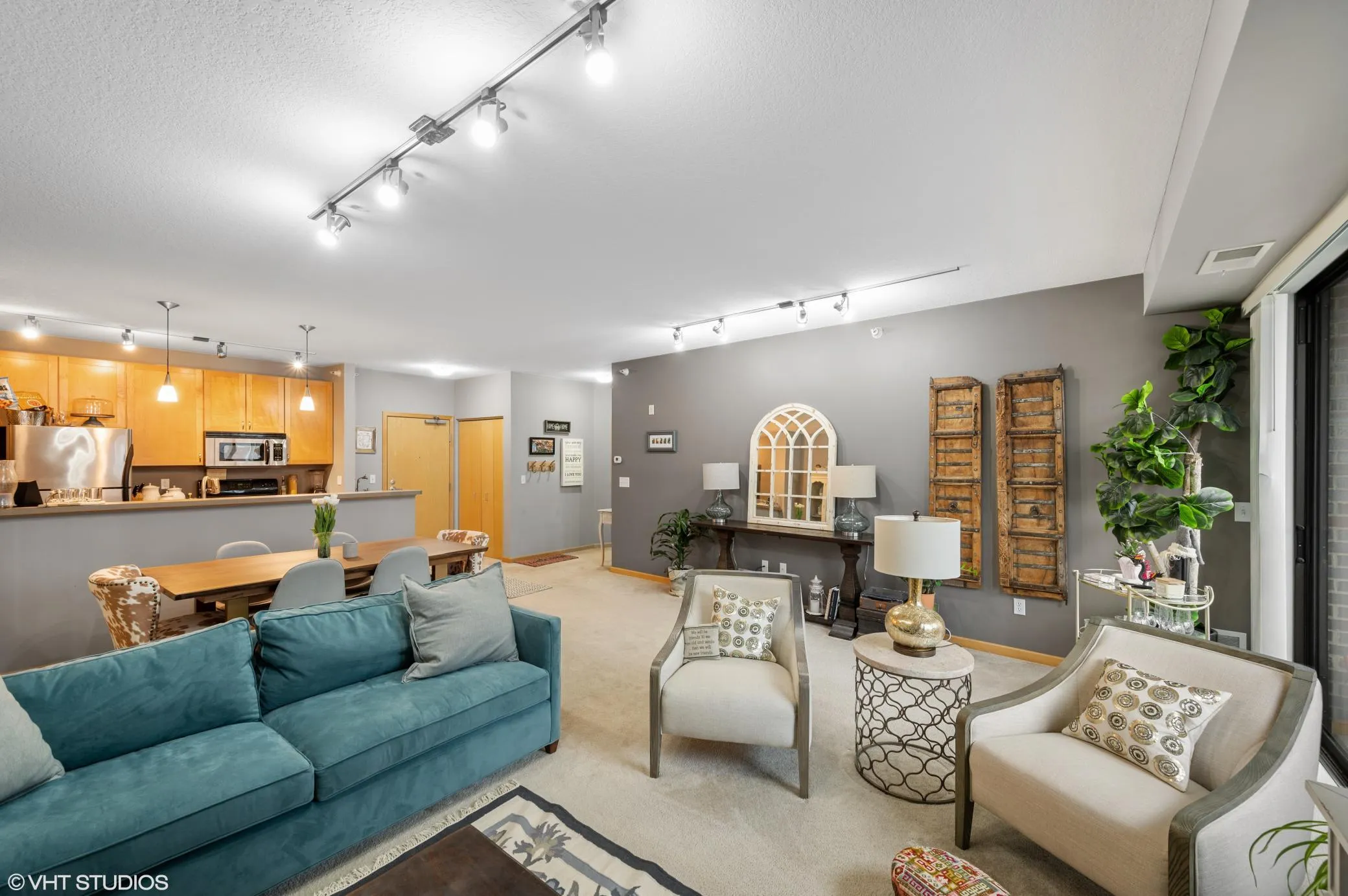 Photo 6 of 7601 Aldrich S Avenue Unit 215