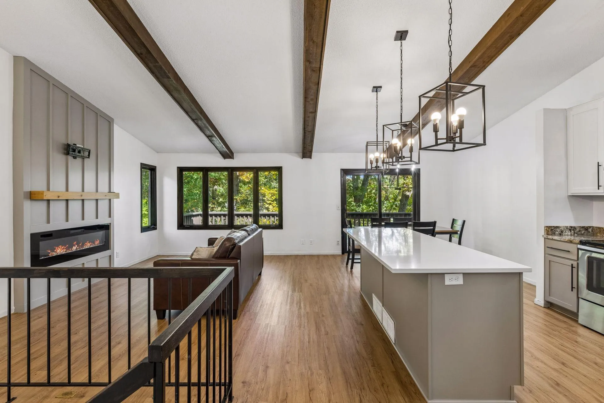 Photo 6 of 2677 Sumac Ridge
