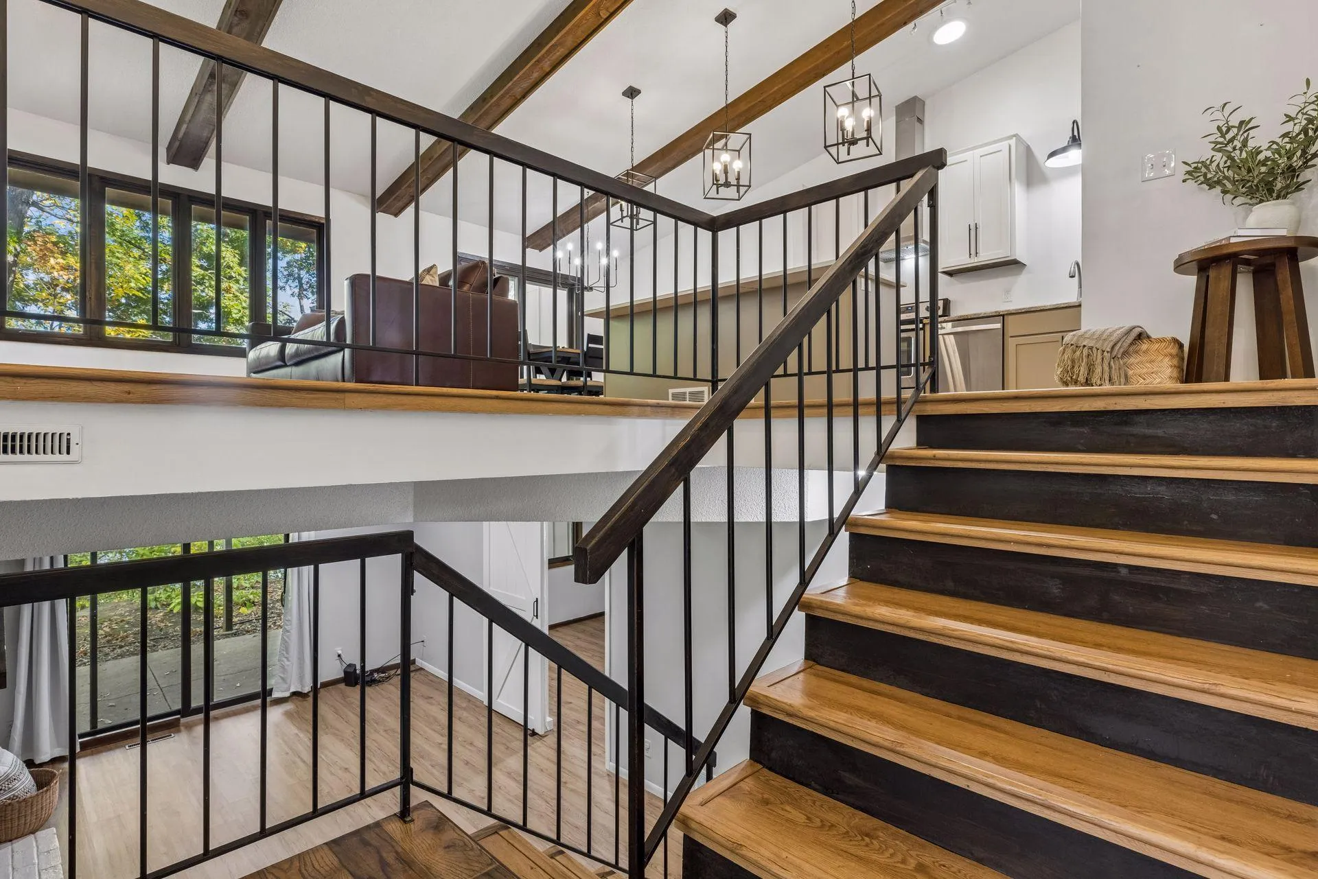 Photo 11 of 2677 Sumac Ridge