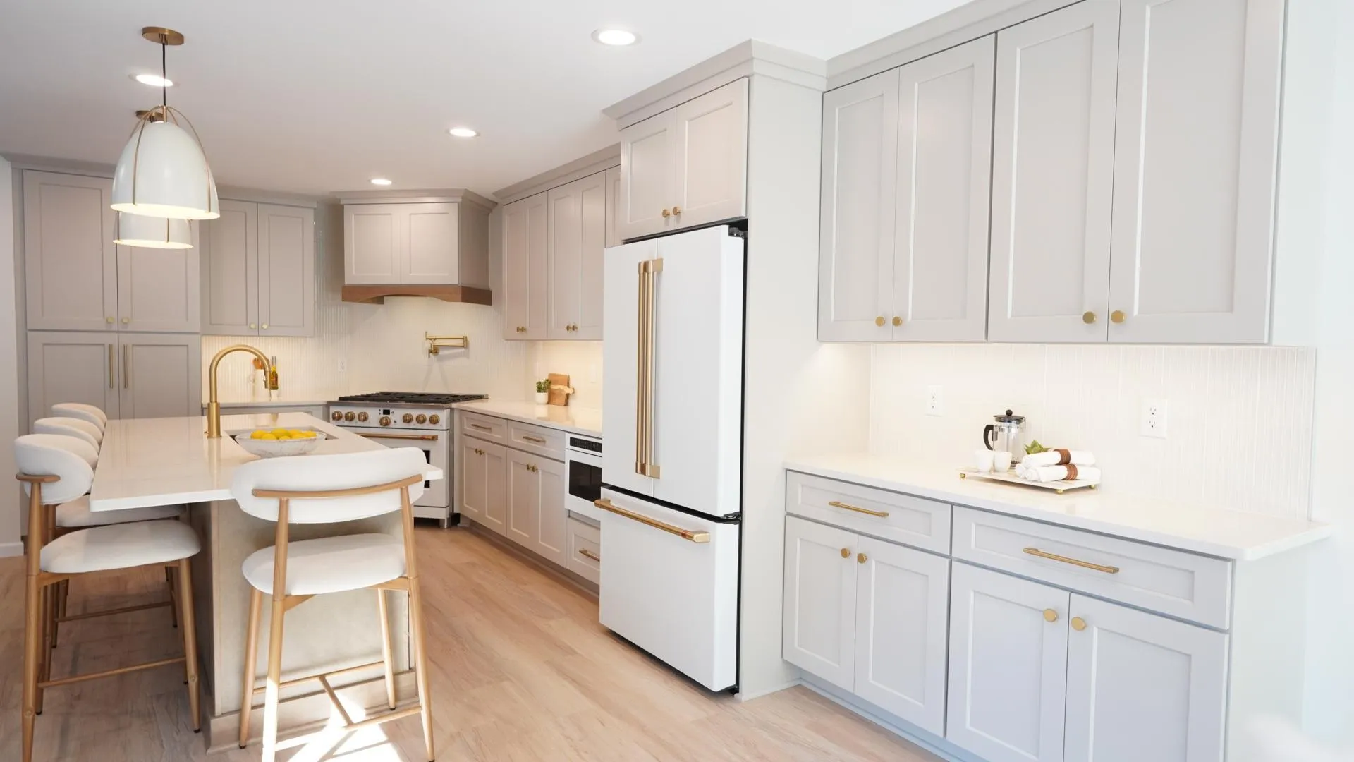 Photo 4 of 10725 Purdey Road