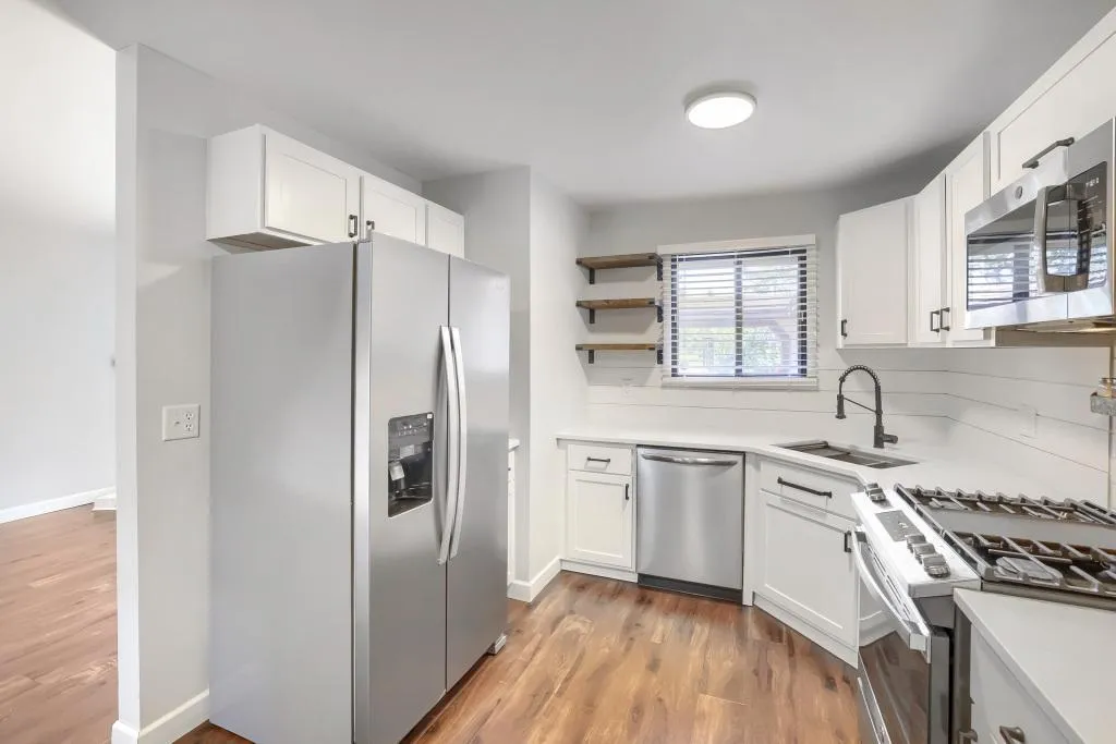 Photo 15 of 12572 University Nw Avenue