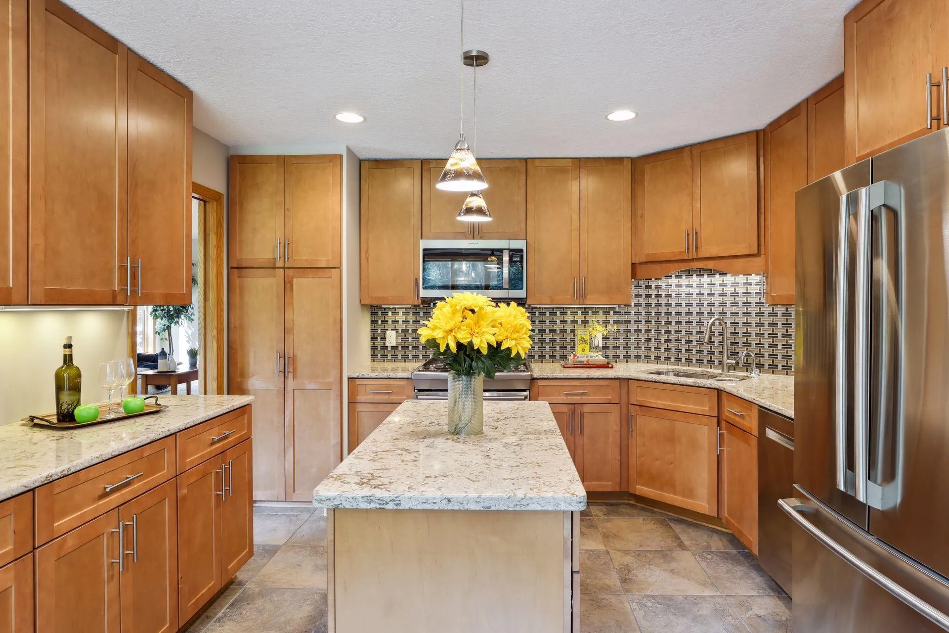 Photo 7 of 3626 Krey Avenue