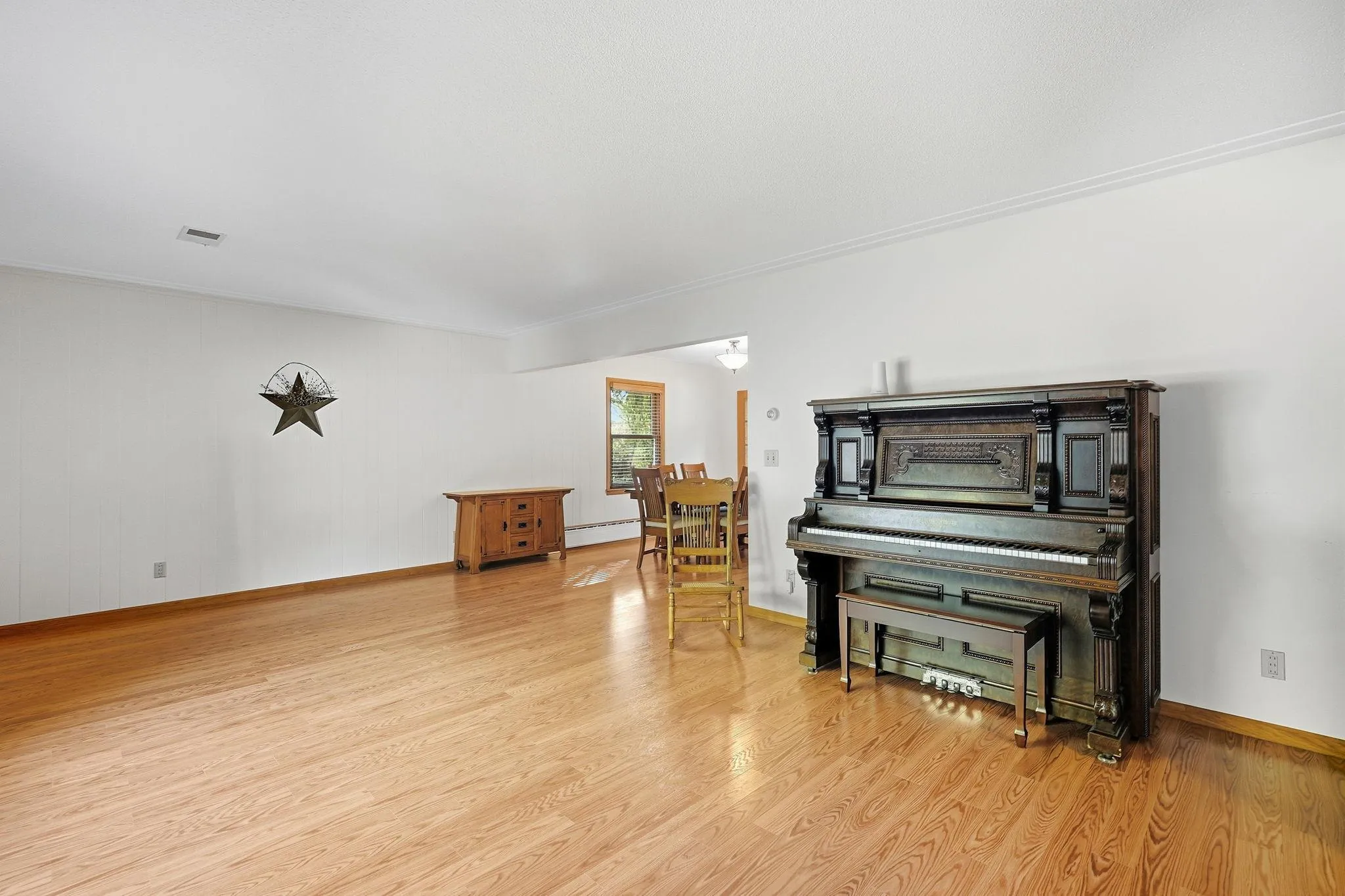 Photo 9 of 314 Maple S Avenue