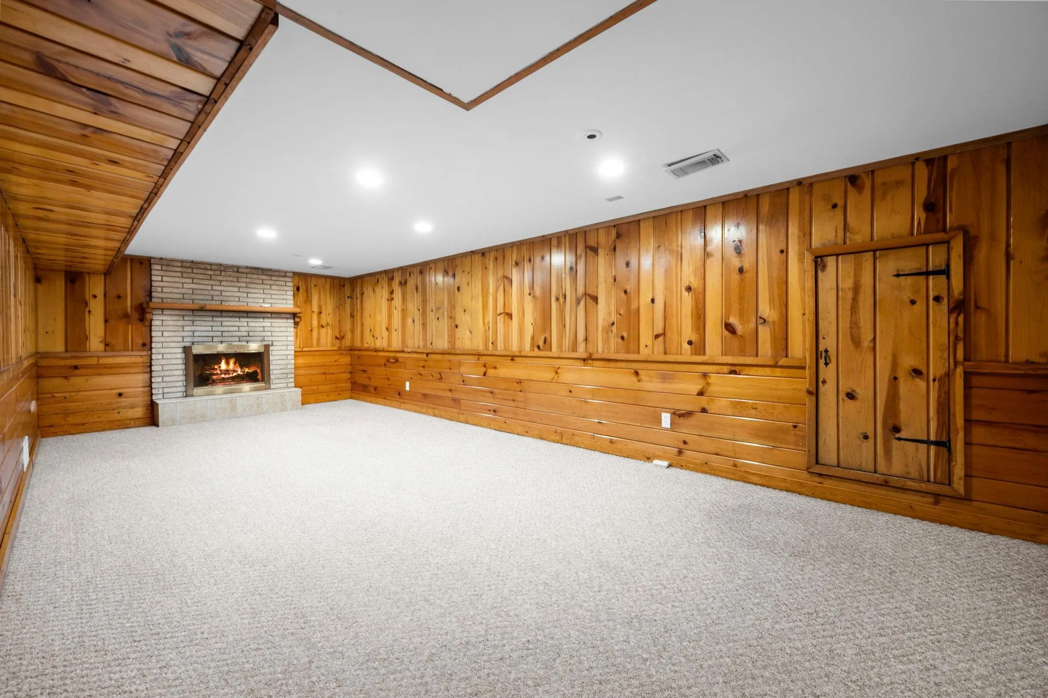 Photo 36 of 13404 Windyhill Road