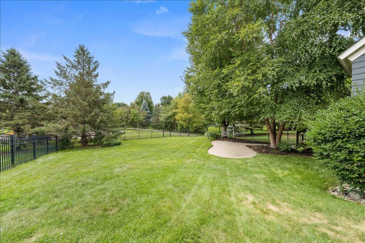 Photo 5 of 11605 Ivywood Trail