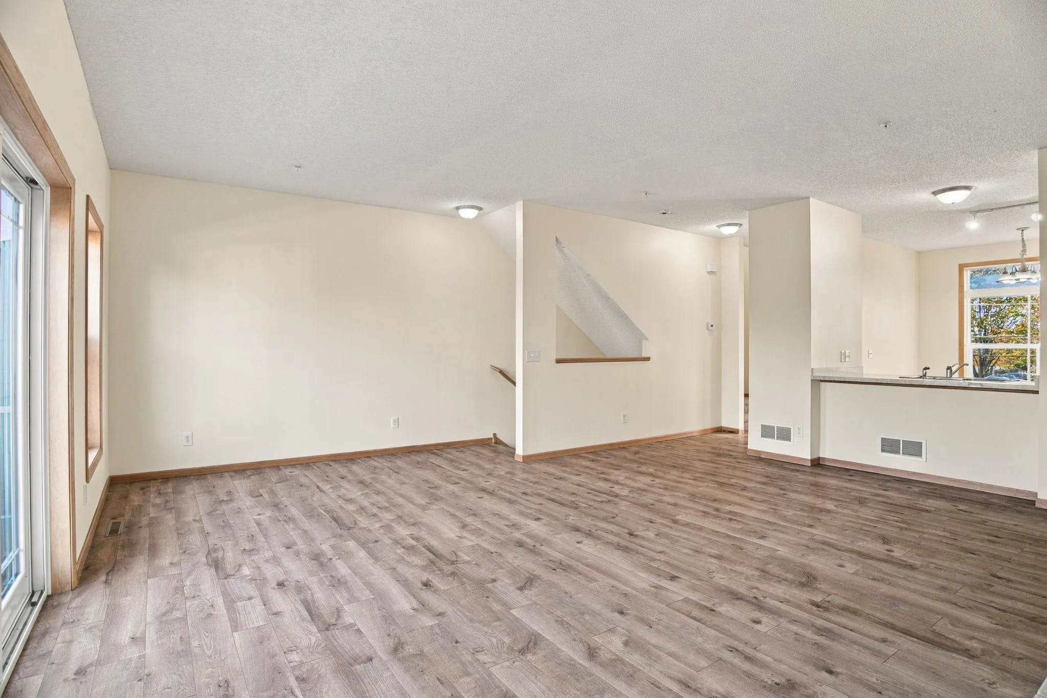 Photo 12 of 7225 E Ramsey Nw Parkway