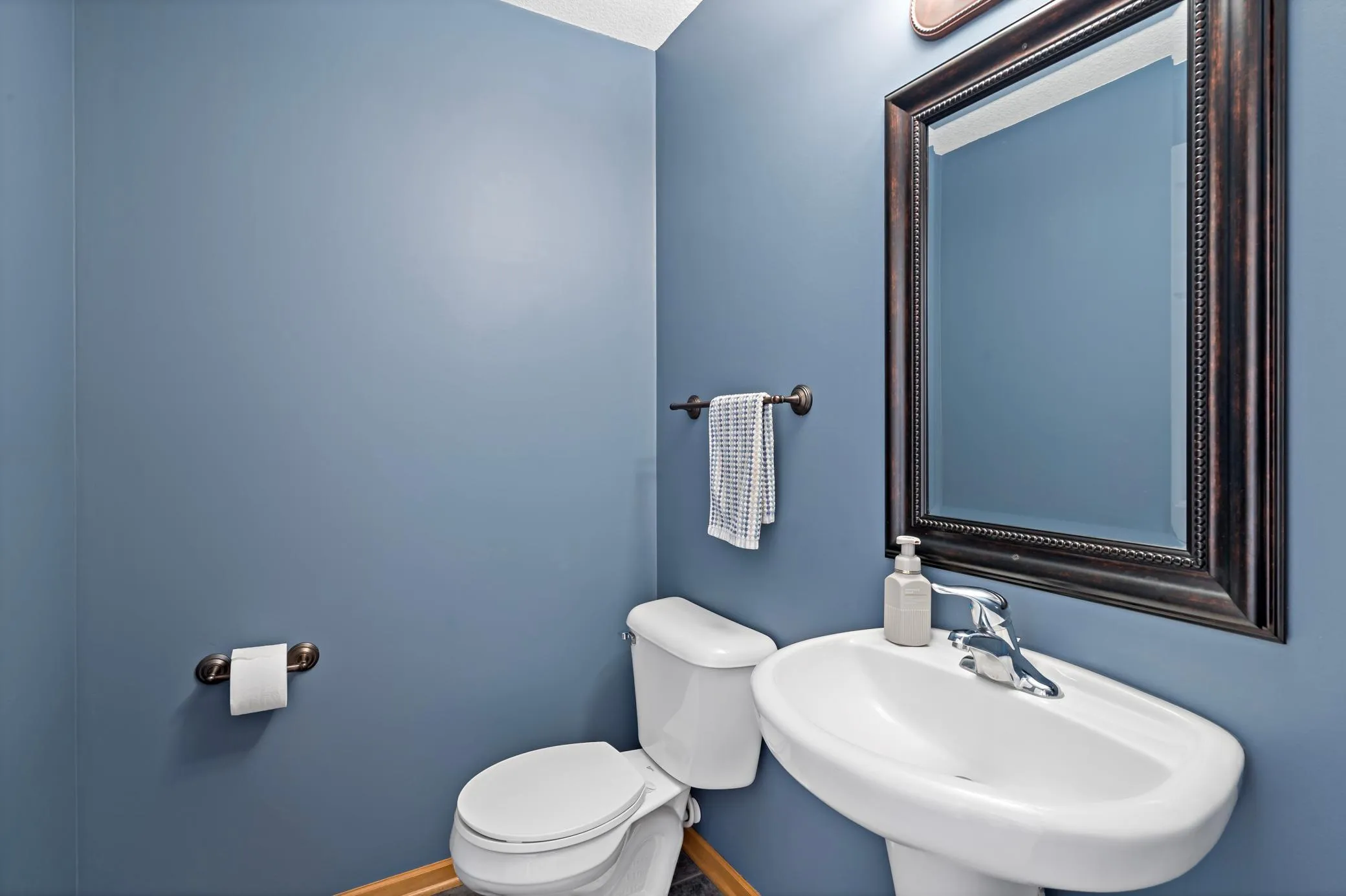 Photo 14 of 18043 Kindred Court