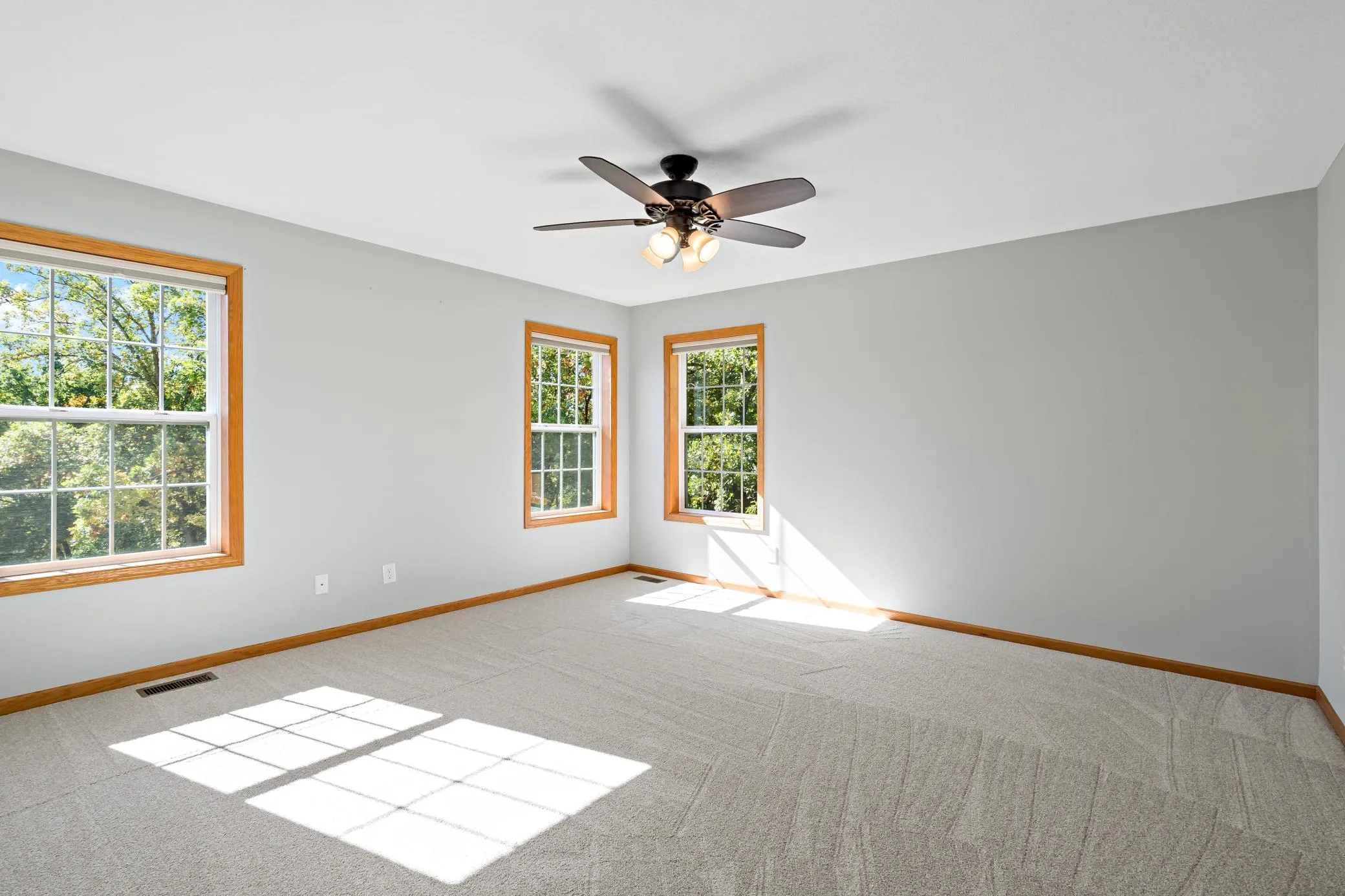 Photo 19 of 18043 Kindred Court