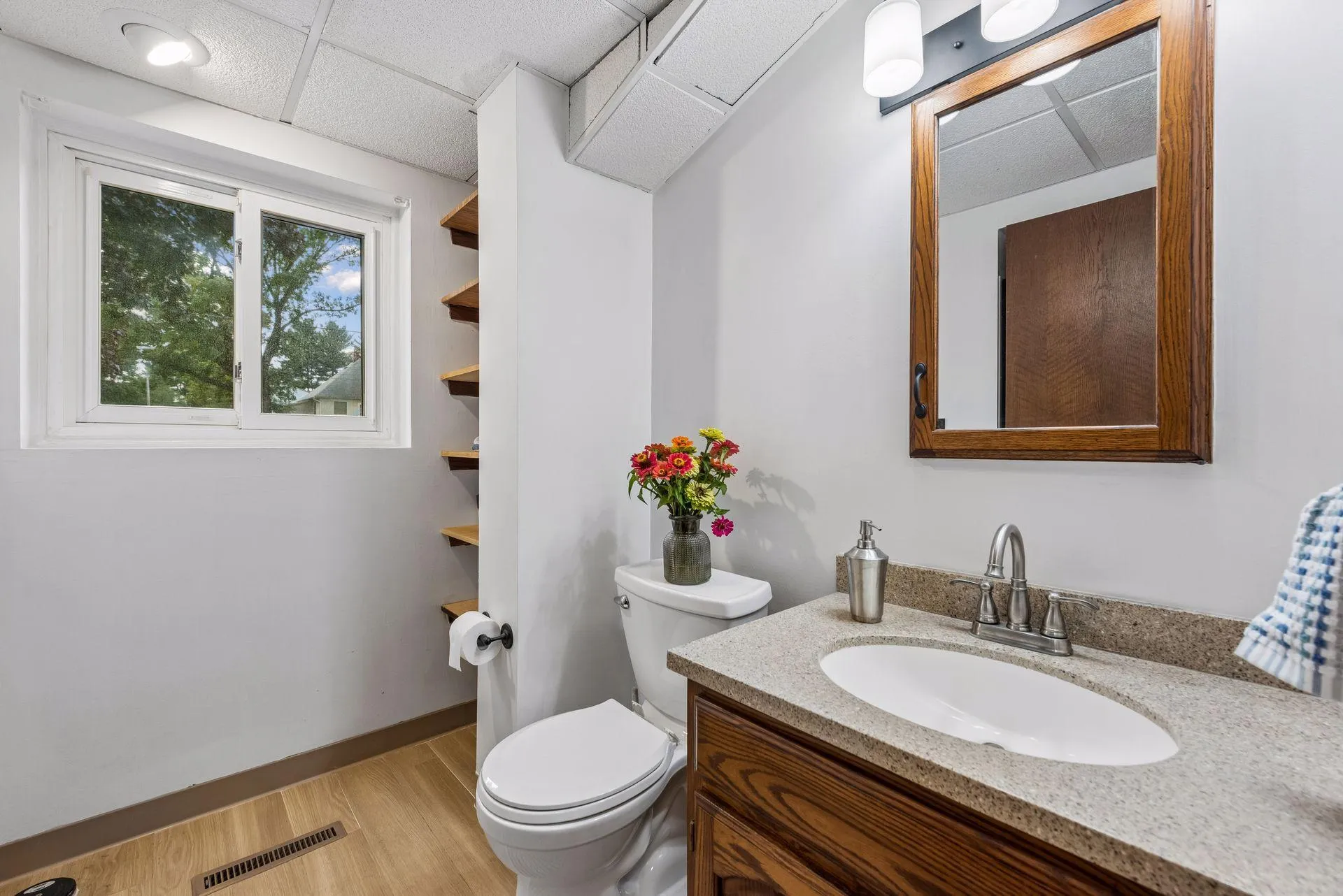 Photo 21 of 3548 Edgerton Street