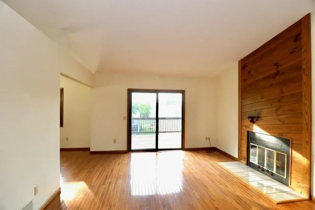 Photo 7 of 18300 Creeks Bend Drive