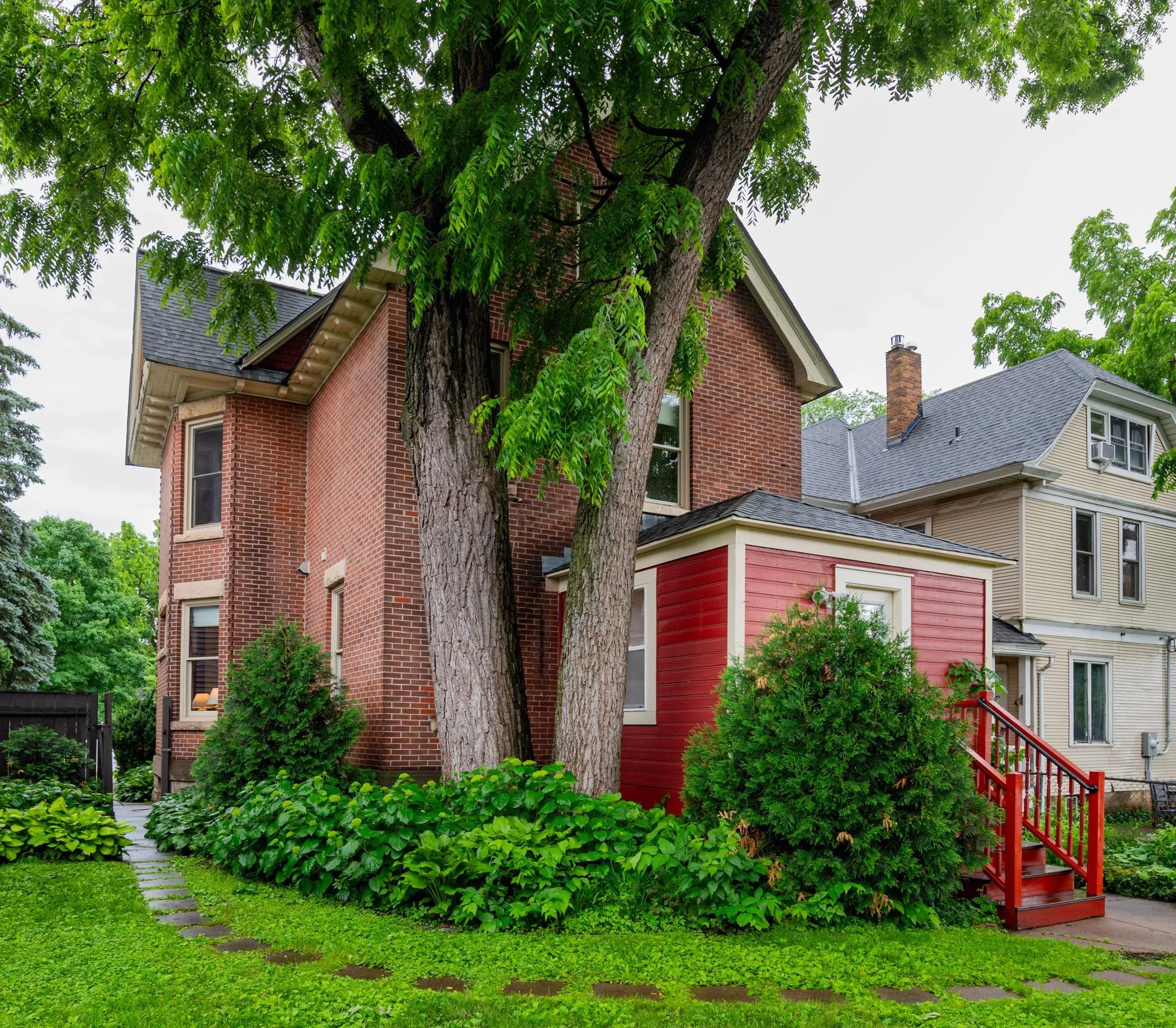 Photo 41 of 1937 Selby Avenue