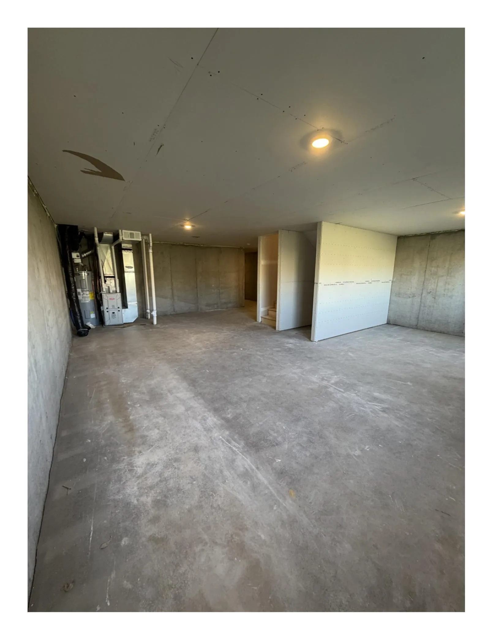 Photo 18 of 39723 Fallbrook Avenue