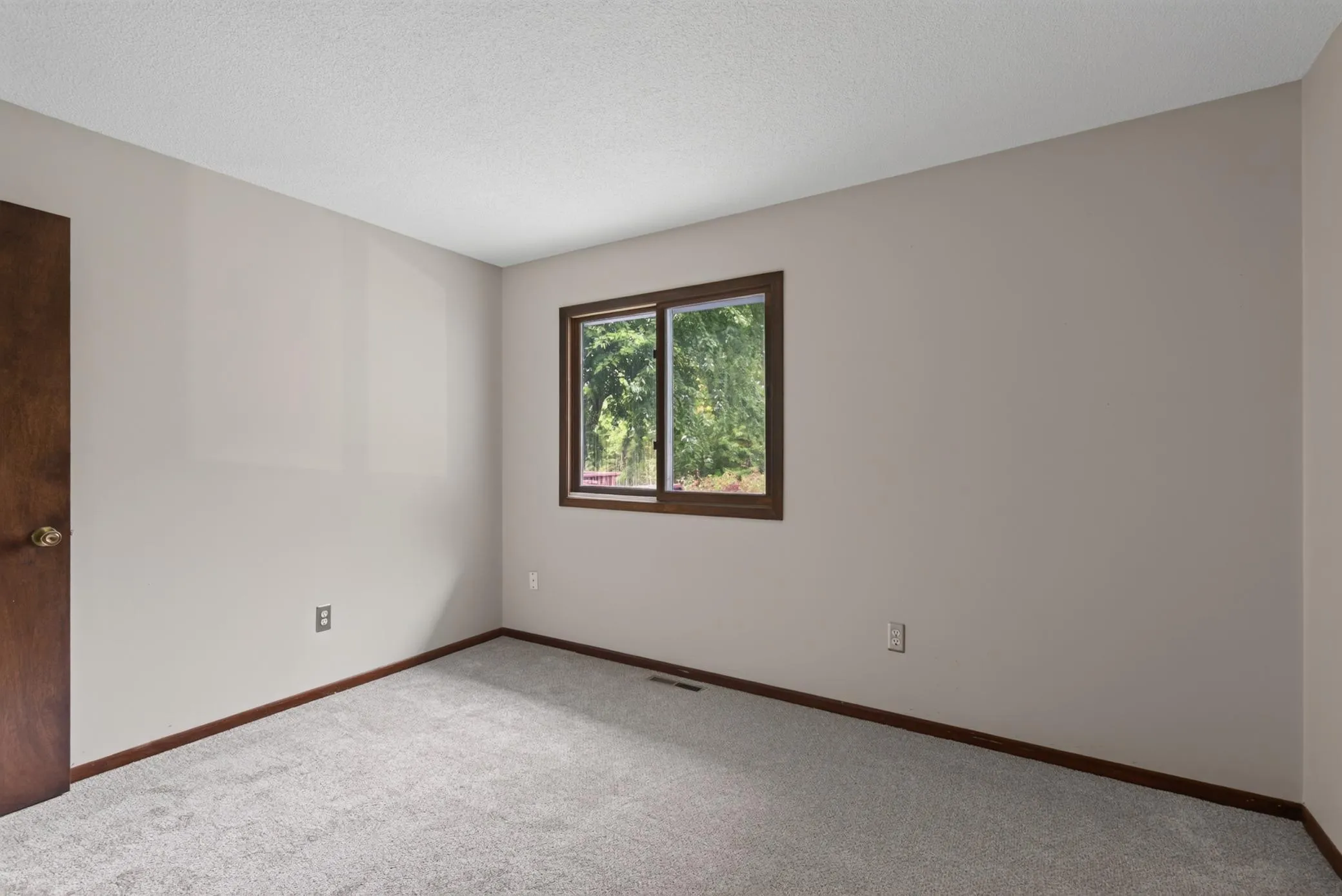 Photo 16 of 1785 Center Street