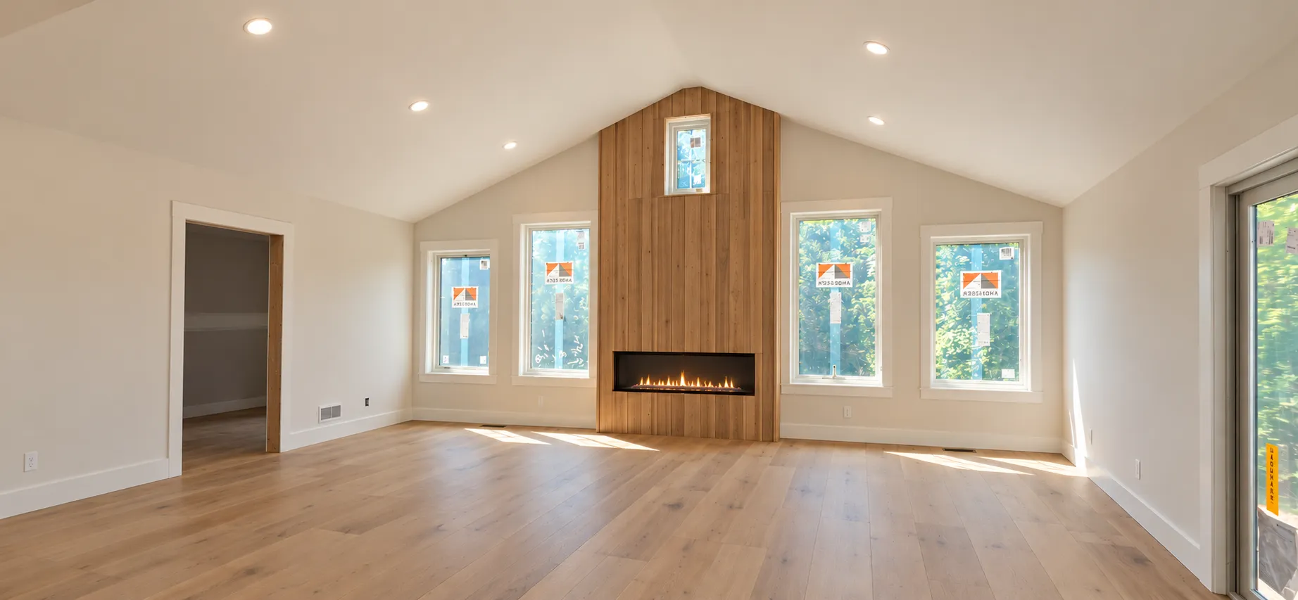 Photo 11 of 45 Smith Avenue