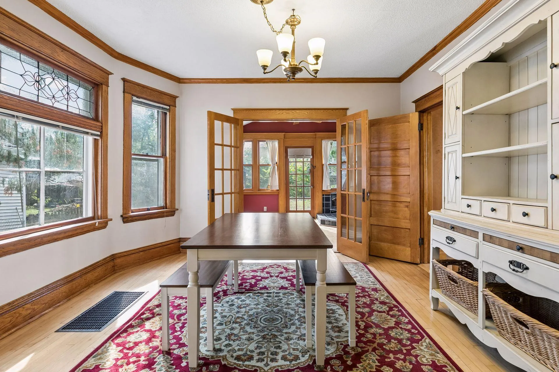 Photo 9 of 314 Baker W Street