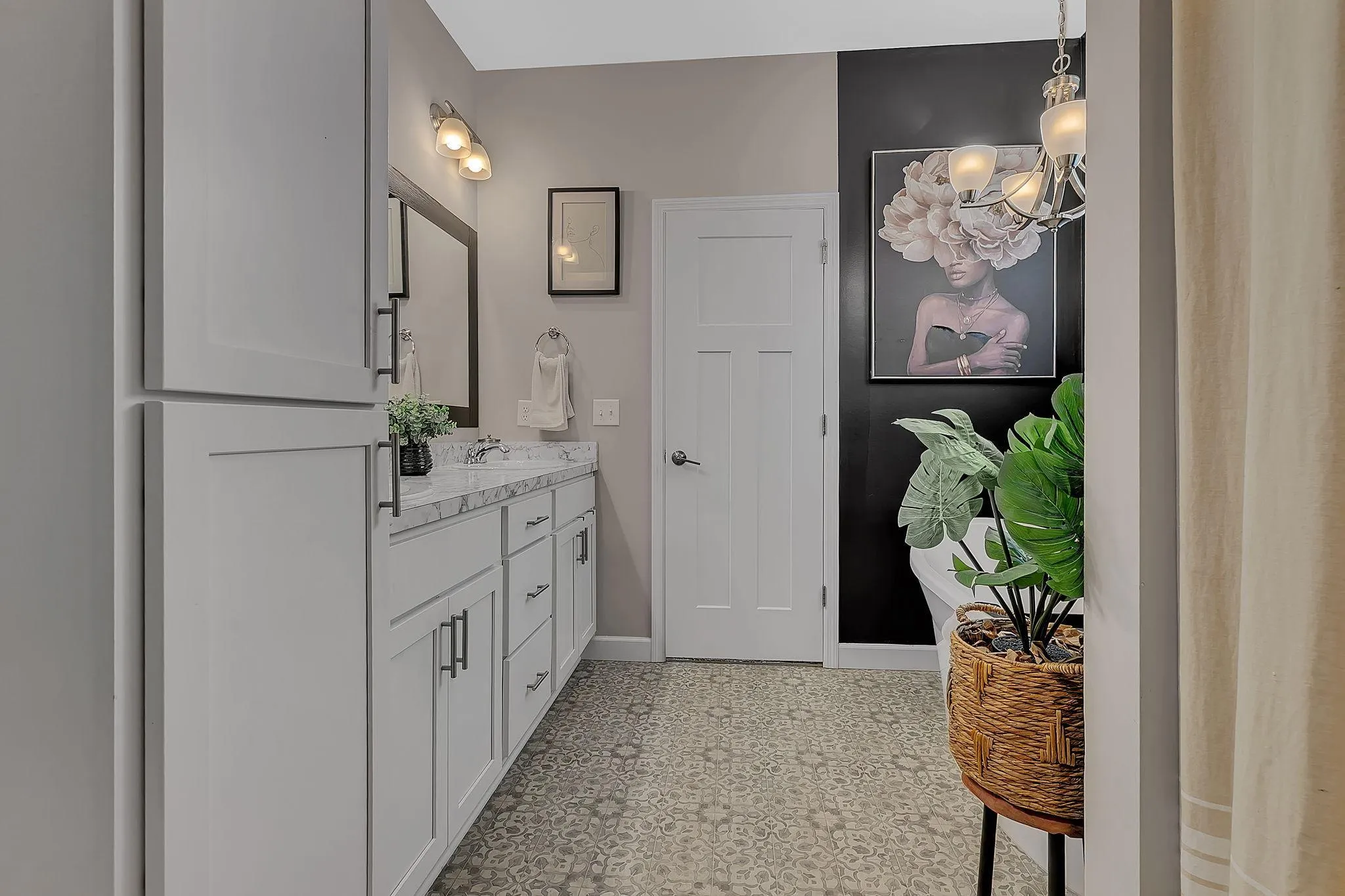 Photo 14 of 4465 86th Ne Street