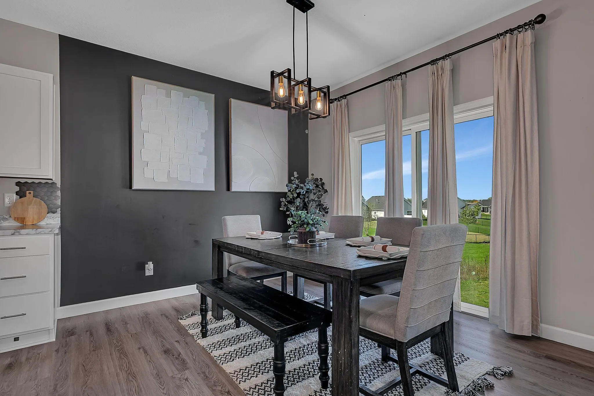 Photo 11 of 4465 86th Ne Street