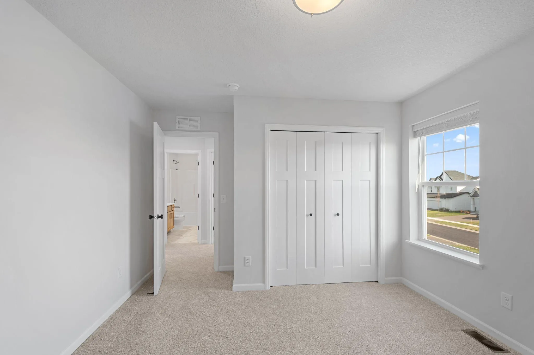 Photo 24 of 11631 16th Ne Circle