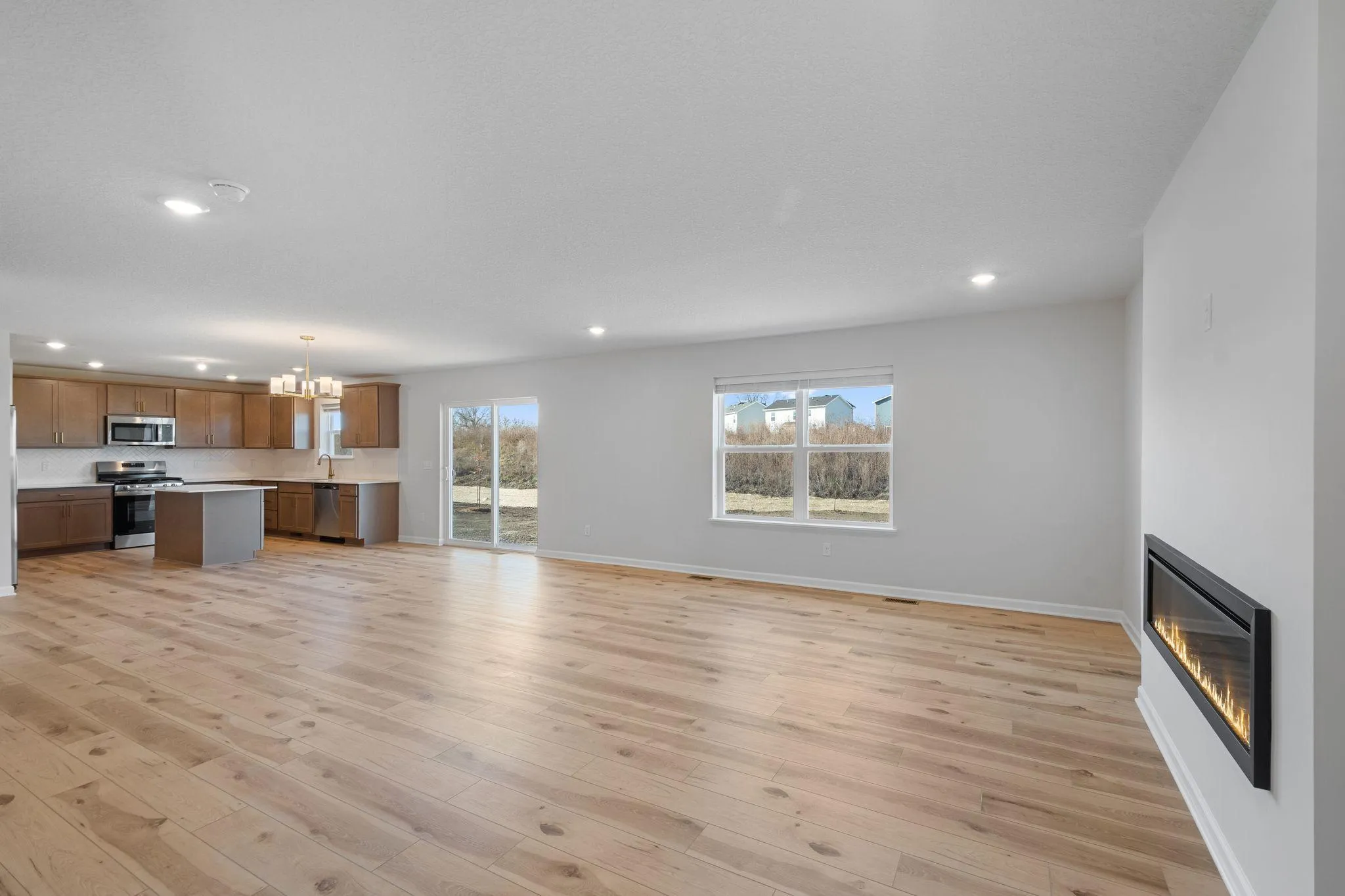 Photo 5 of 11631 16th Ne Circle