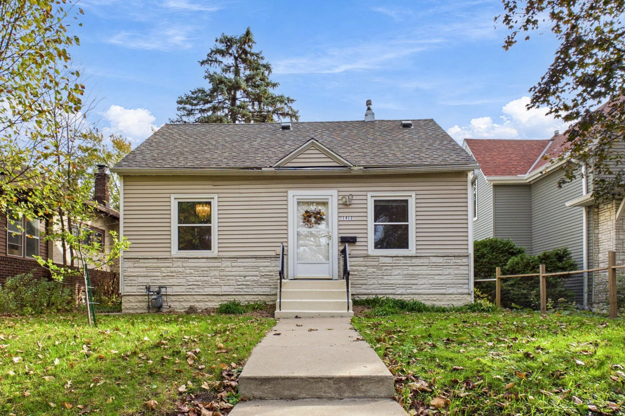 Photo 2 of 1412 Edgerton Street