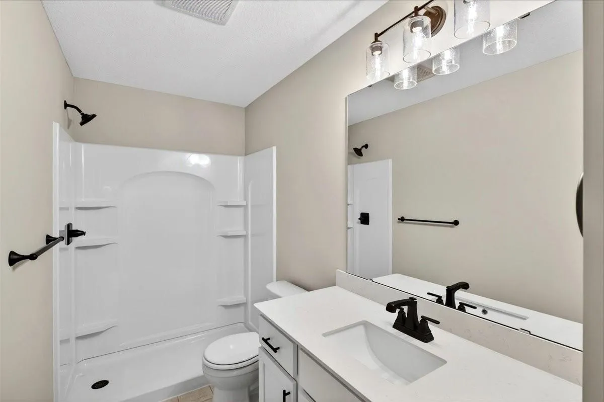 Photo 11 of 9754 31st Ne Street