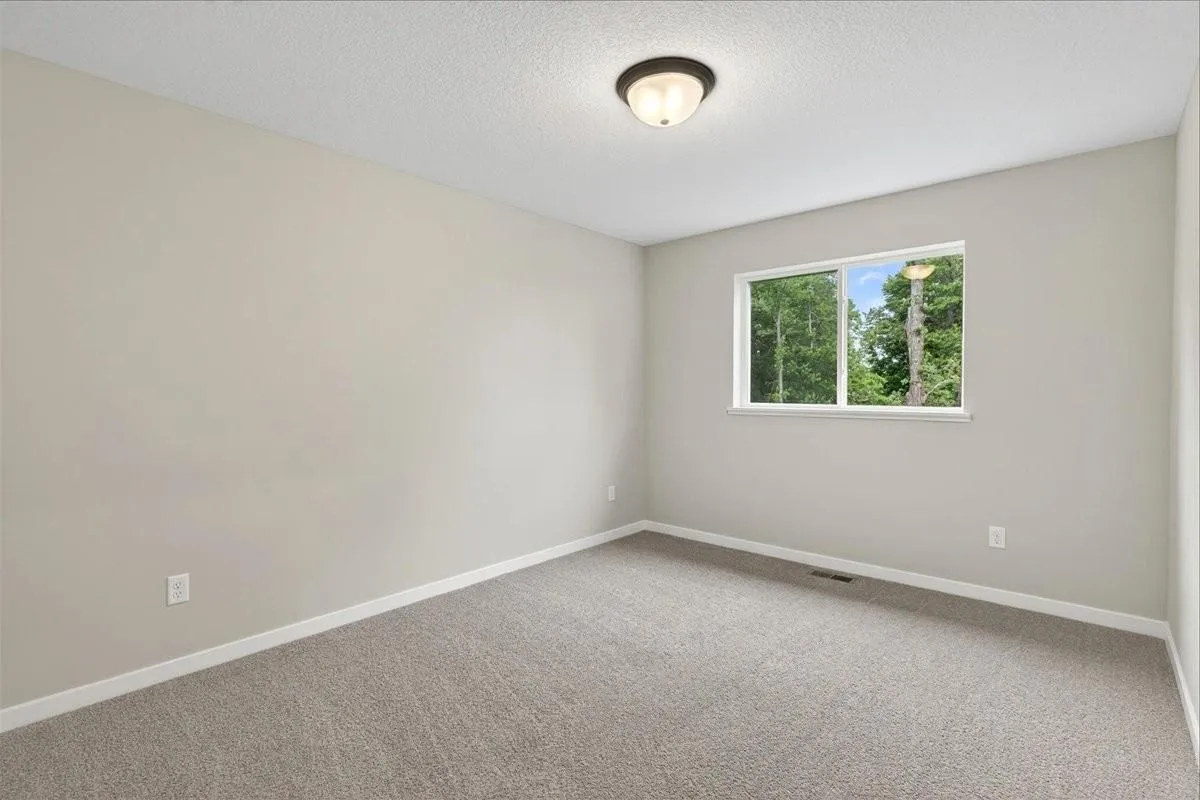 Photo 17 of 9754 31st Ne Street
