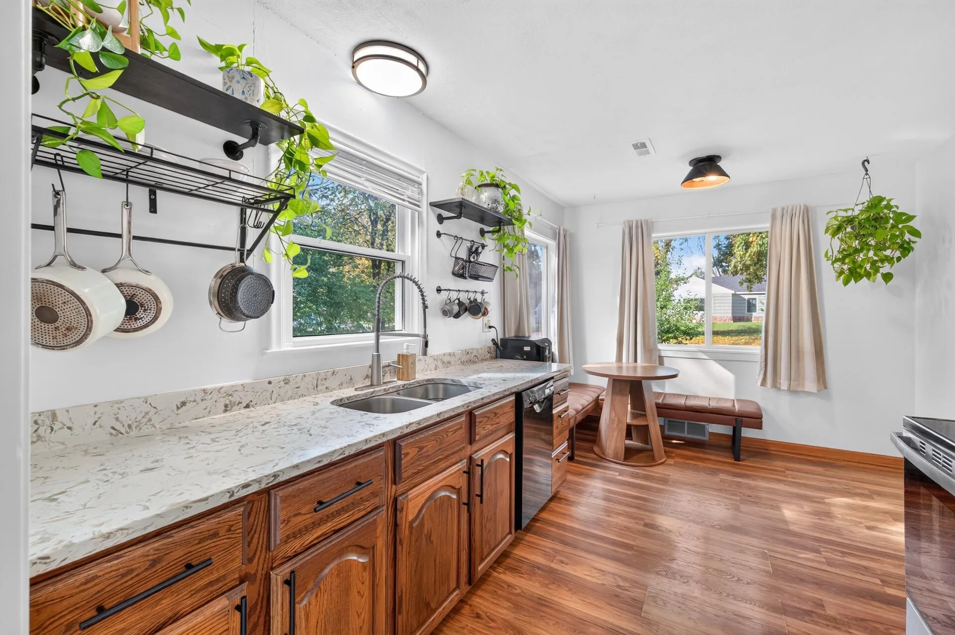 Photo 6 of 1908 Kathleen Drive